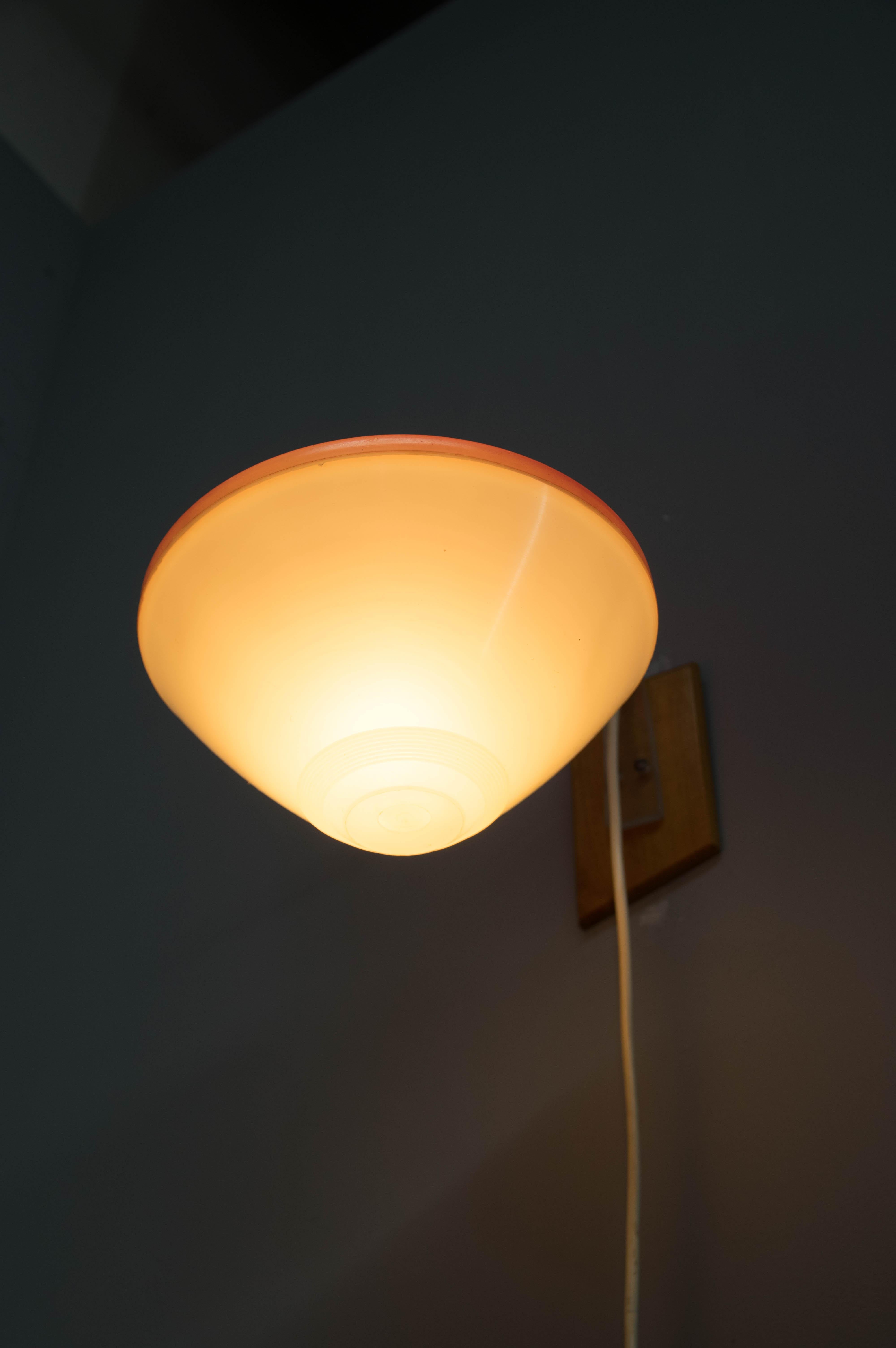 Space Age Wall Light, 1960s For Sale 4