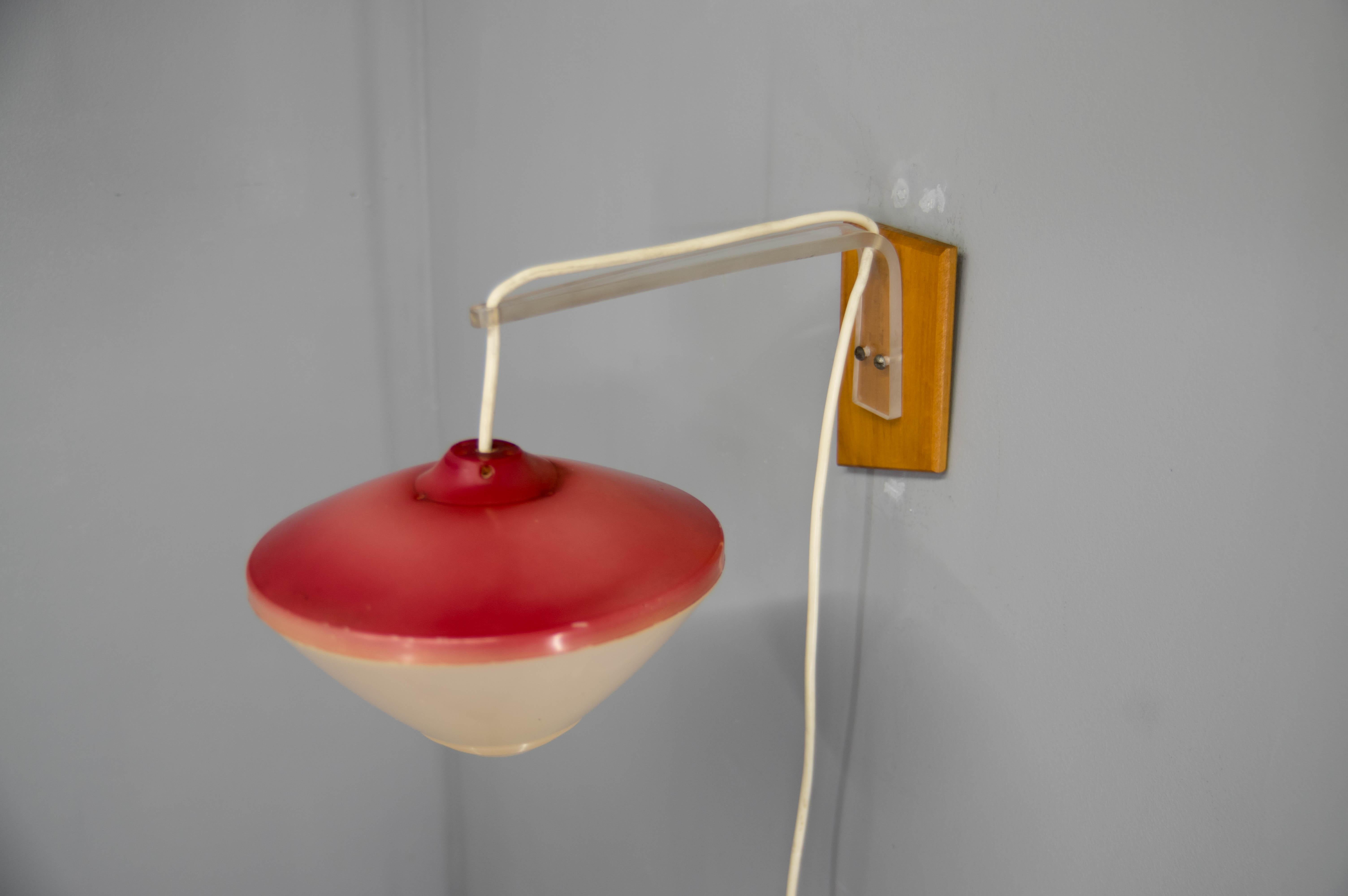 Space Age Wall Light, 1960s For Sale 1