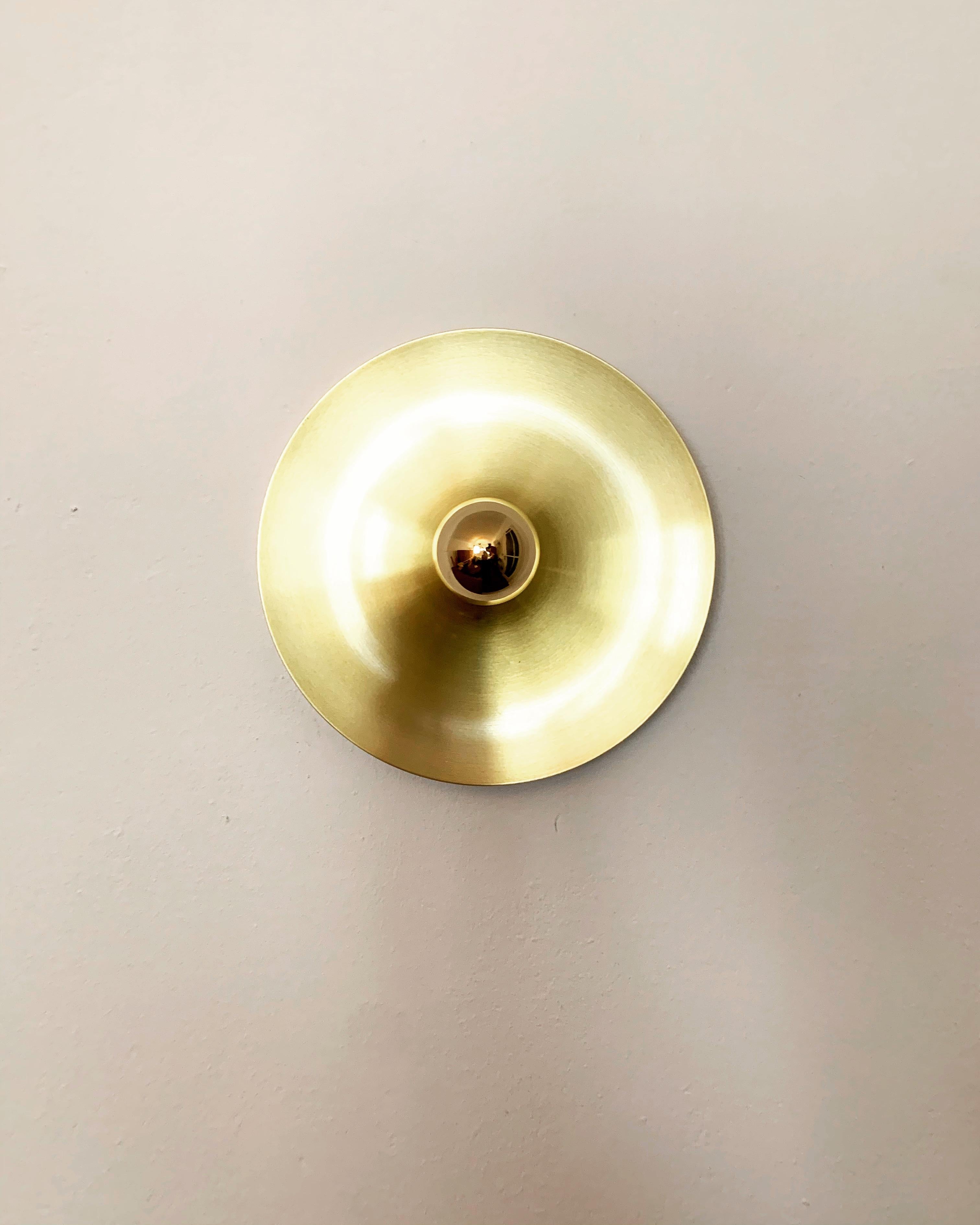 Space Age Wall or Ceiling Lamp In Good Condition For Sale In München, DE