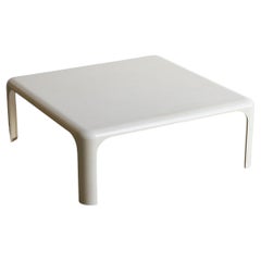 Space Age White Demetrio Coffee Table by Vico Magistretti for Artemide