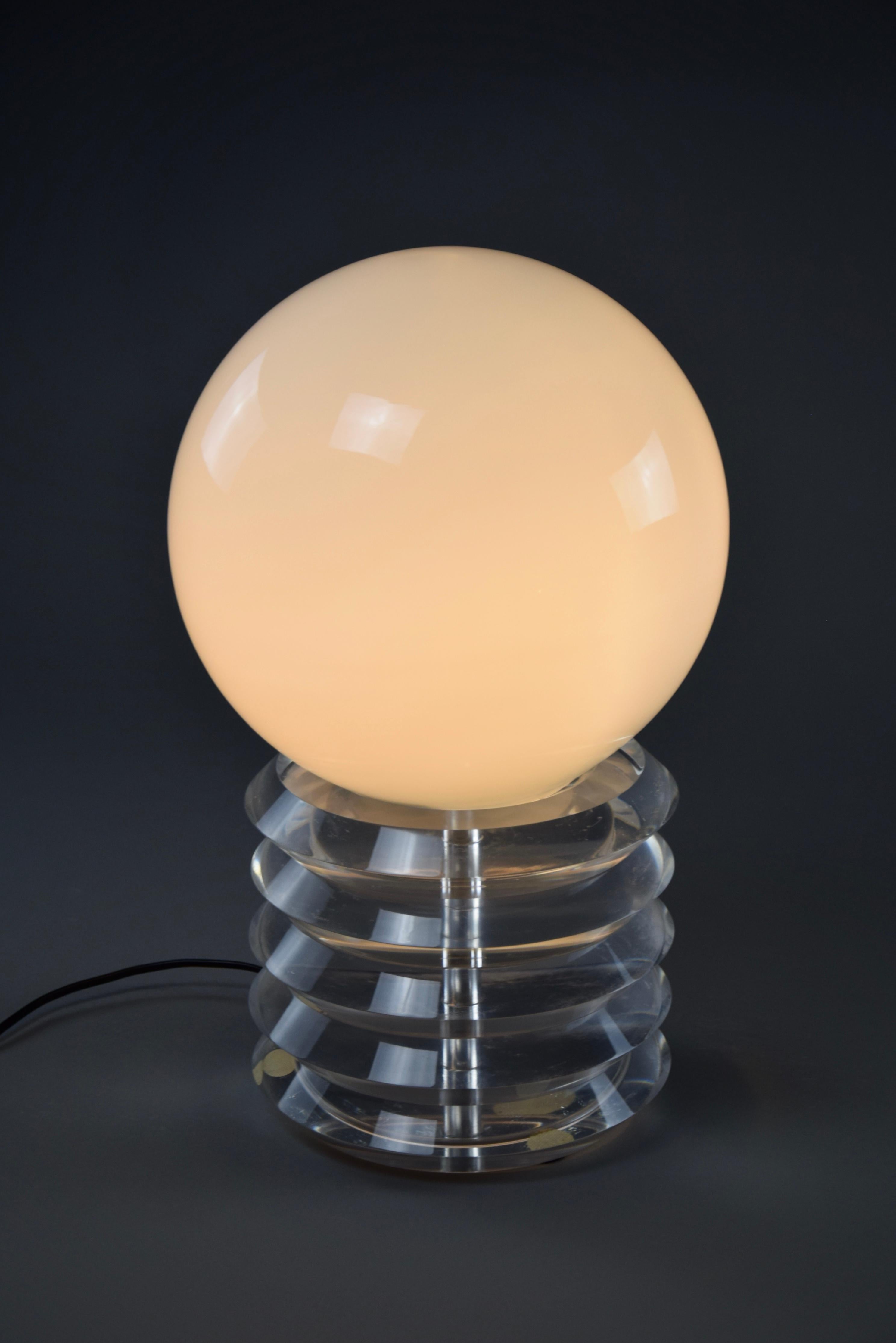 Mid-20th Century Space Age White Opal Glass Sphere and Plexiglas Table Lamp For Sale
