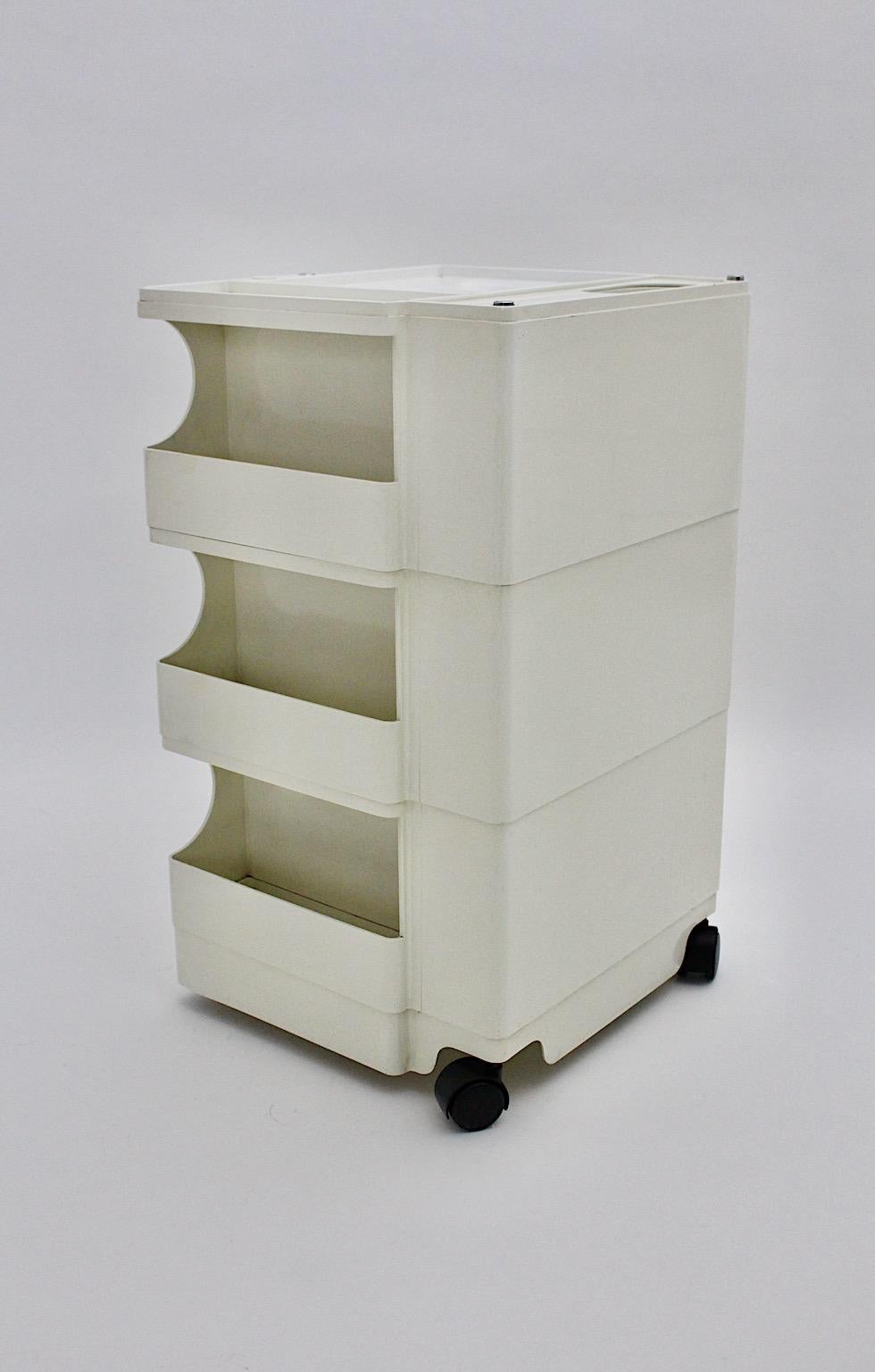 Space Age White Plastic Vintage Storage Trolley Container Joe Colombo 1970 Italy For Sale 5