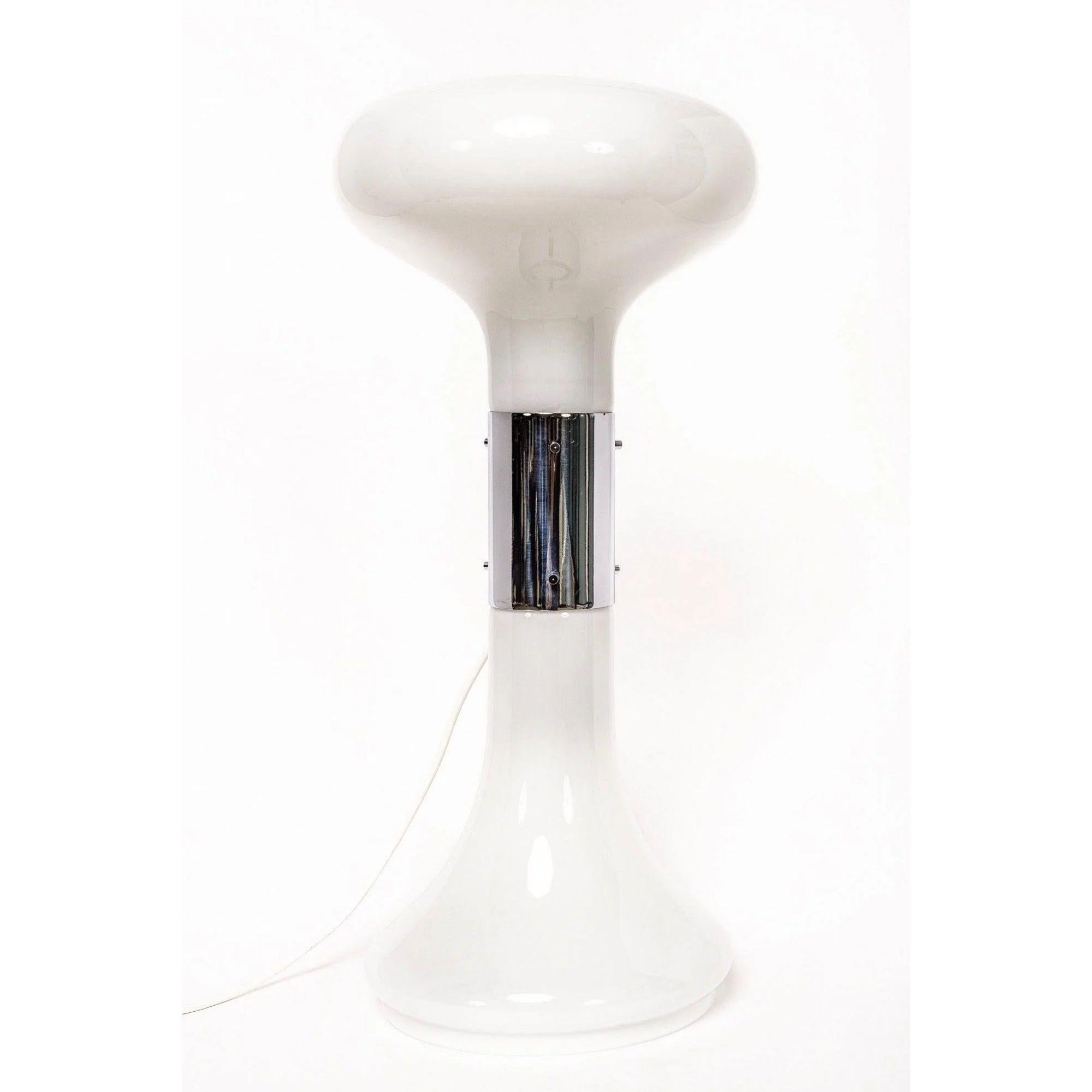Mid-Century Modern Space Age White Table Lamp in Murano Glass by Carlo Nason, 1970s For Sale