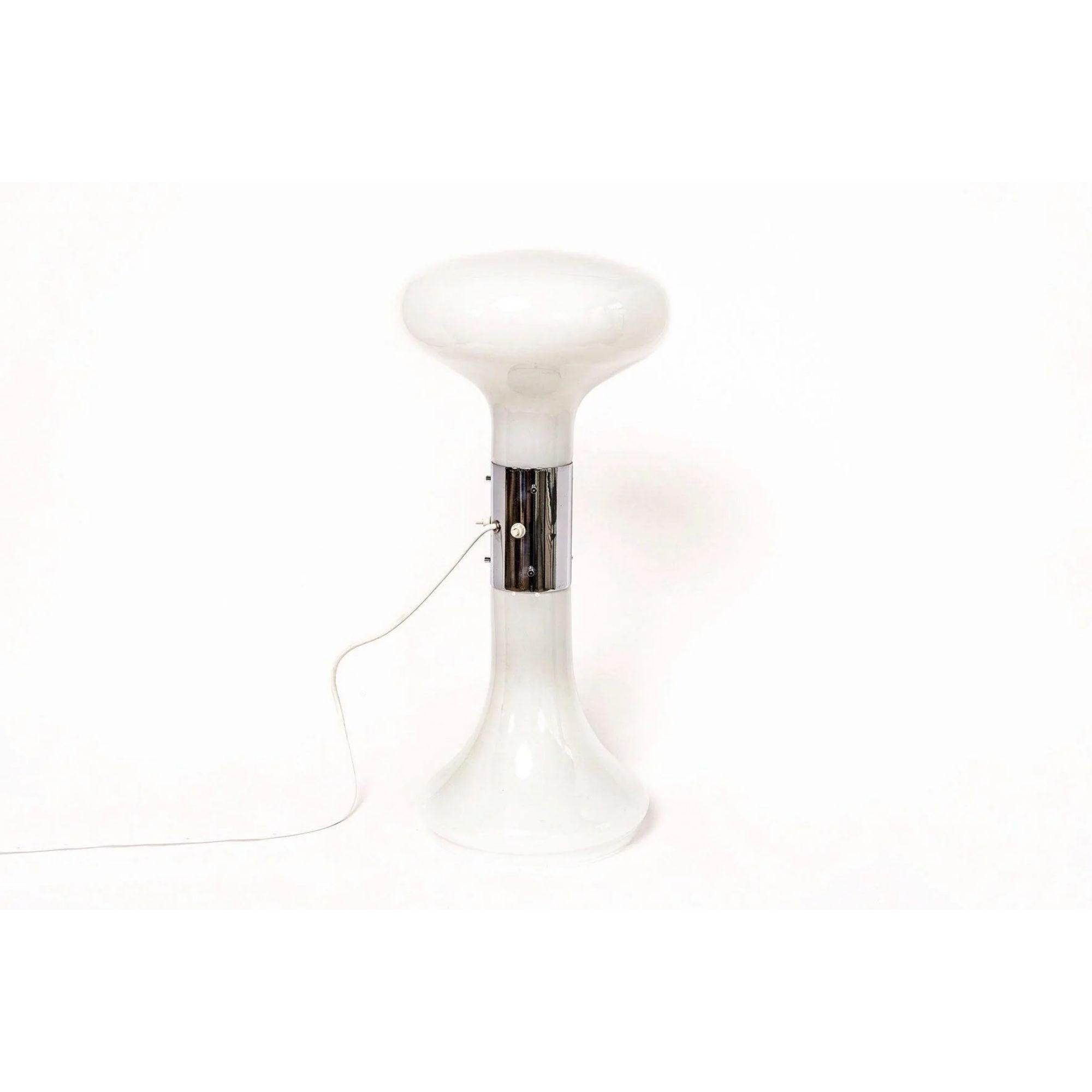 Space Age White Table Lamp in Murano Glass by Carlo Nason, 1970s For Sale 1