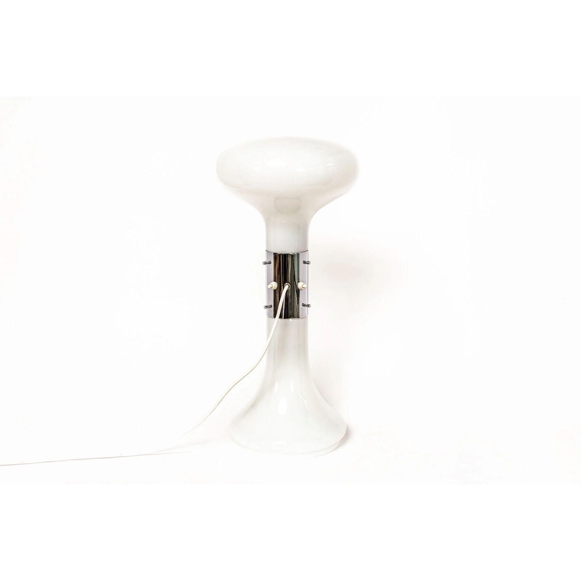 Space Age White Table Lamp in Murano Glass by Carlo Nason, 1970s For Sale 2