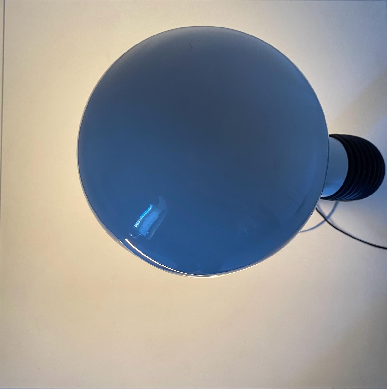 Lampe de bureau blanche de l'ère spatiale Zonca, Italie, années 1970 en vente 3