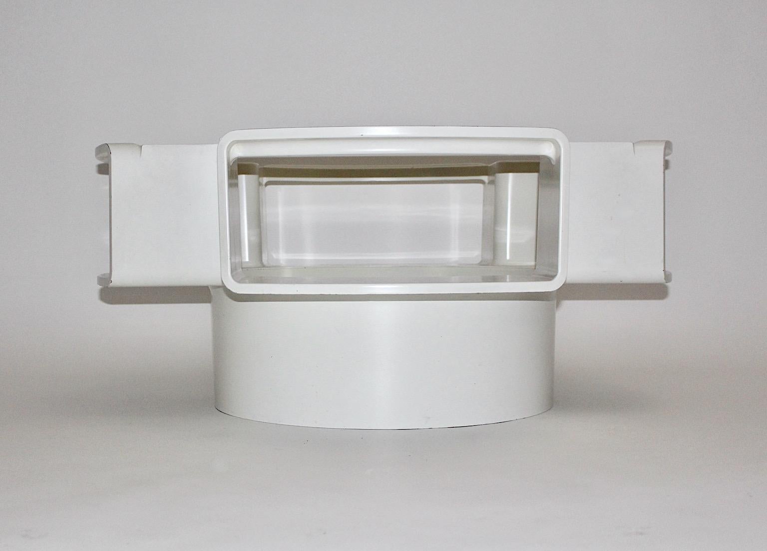 Space Age White Vintage Plastic Coffee Table or Sofa Table 1960s For Sale 2