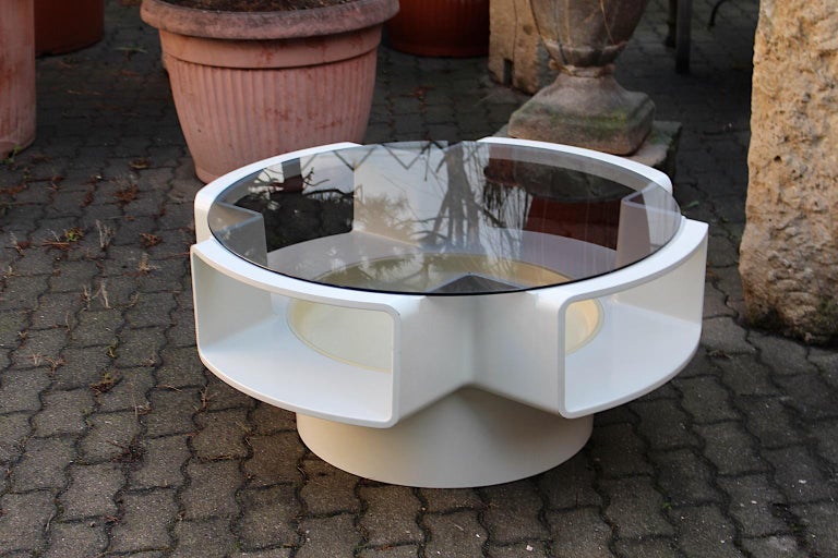 Mid-20th Century Space Age White Vintage Plastic Coffee Table or Sofa Table 1960s For Sale