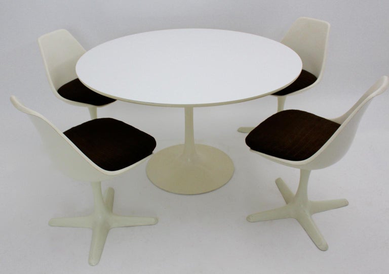 Dining Table and Chairs Set Round Design Retro Plastic Lounge for Dining Room