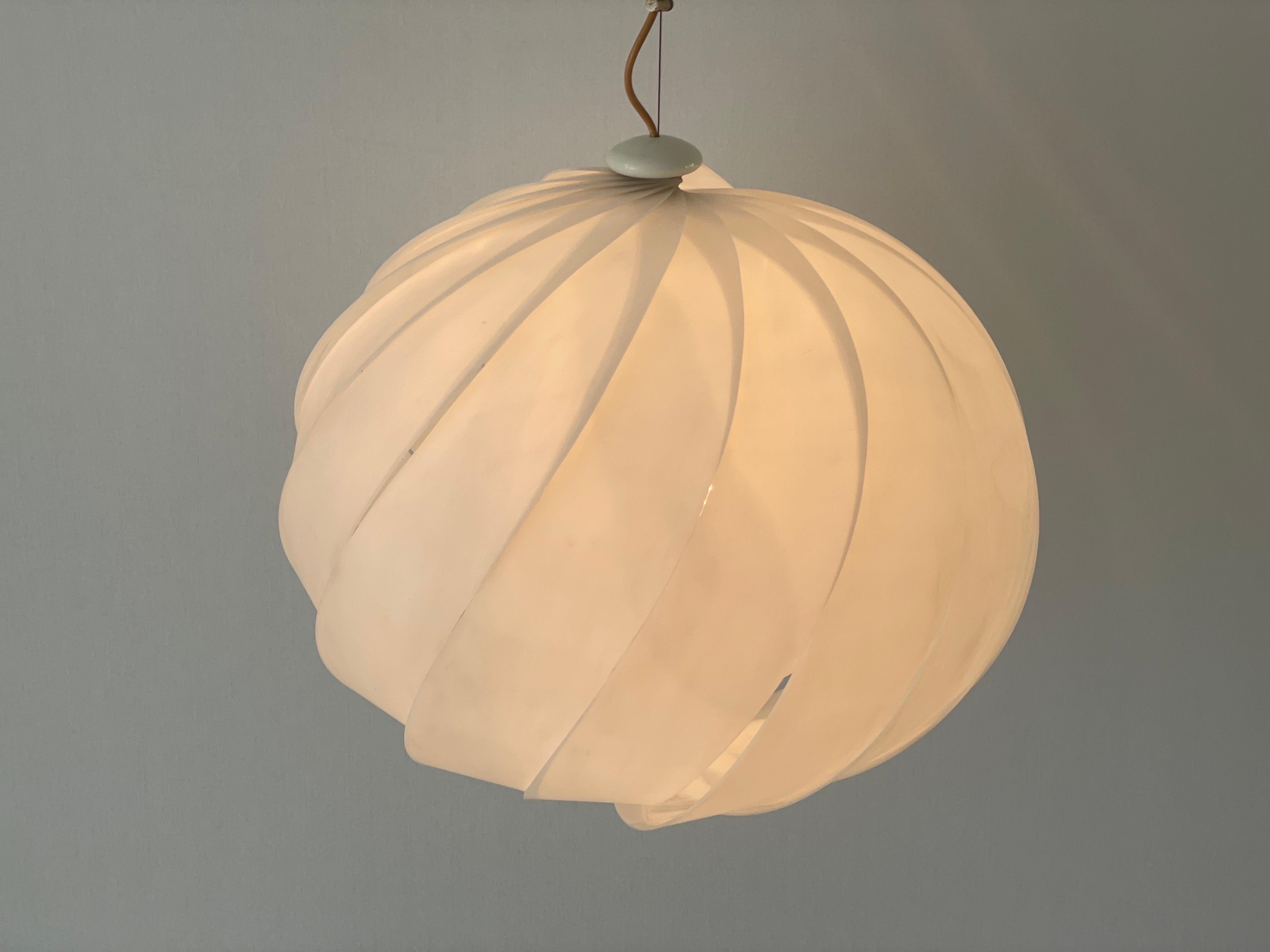 Space Age XL Ceiling Lamp by Emanuele Ponzio for Guzzini, 1960s, Italy For Sale 4