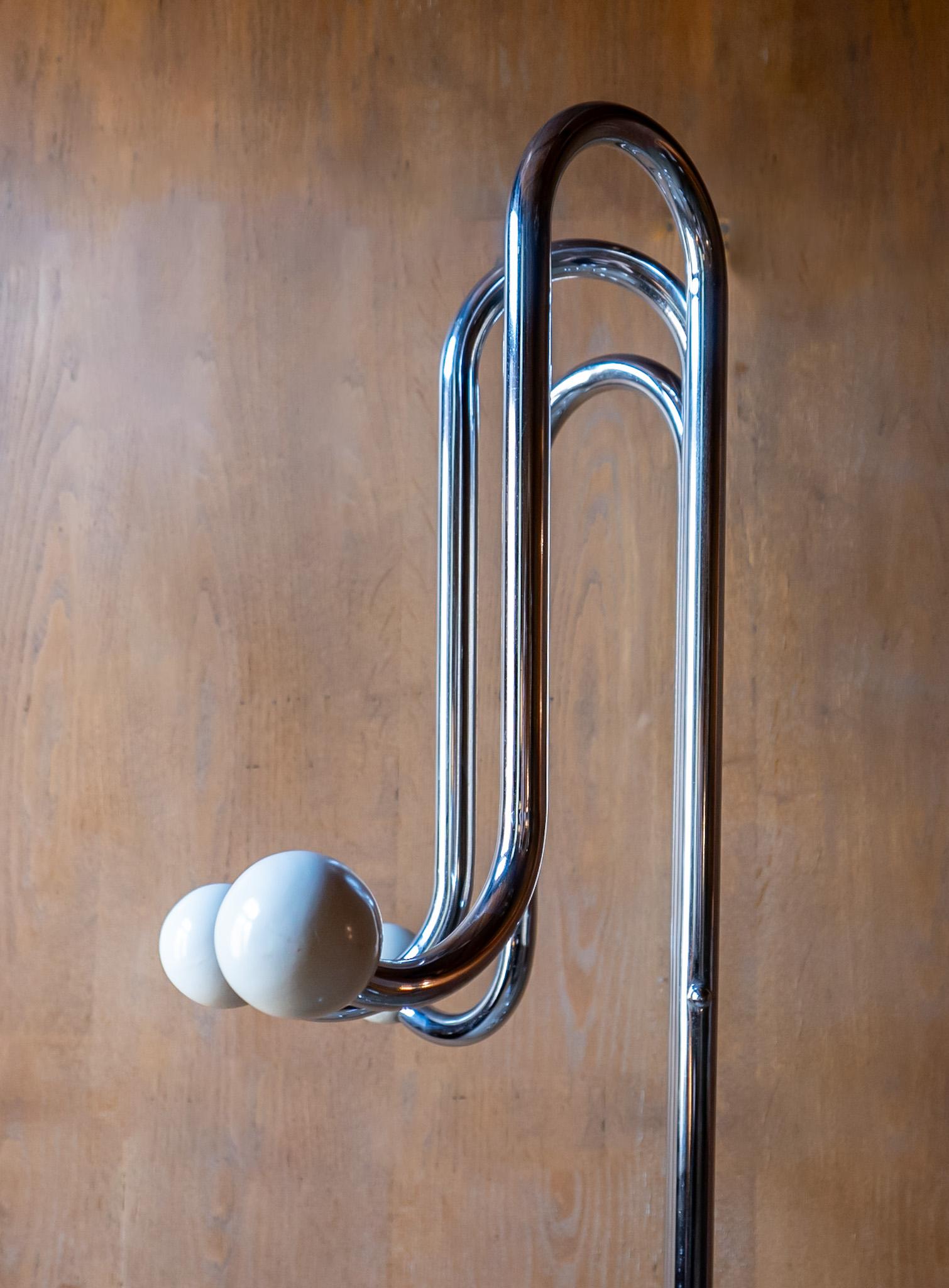 Space Age XL Coat Rack, Chrome Plated, White Spheres, Italy, 1970s 1