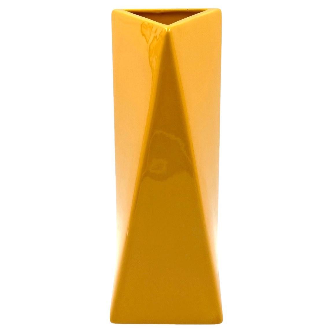 Space age yellow ceramic vase, Pietro Arosio, Parravicini Italy ca. 1960