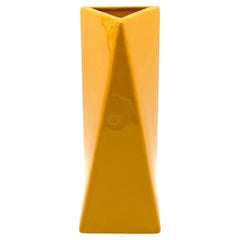Space age yellow ceramic vase, Pietro Arosio, Parravicini Italy ca. 1960