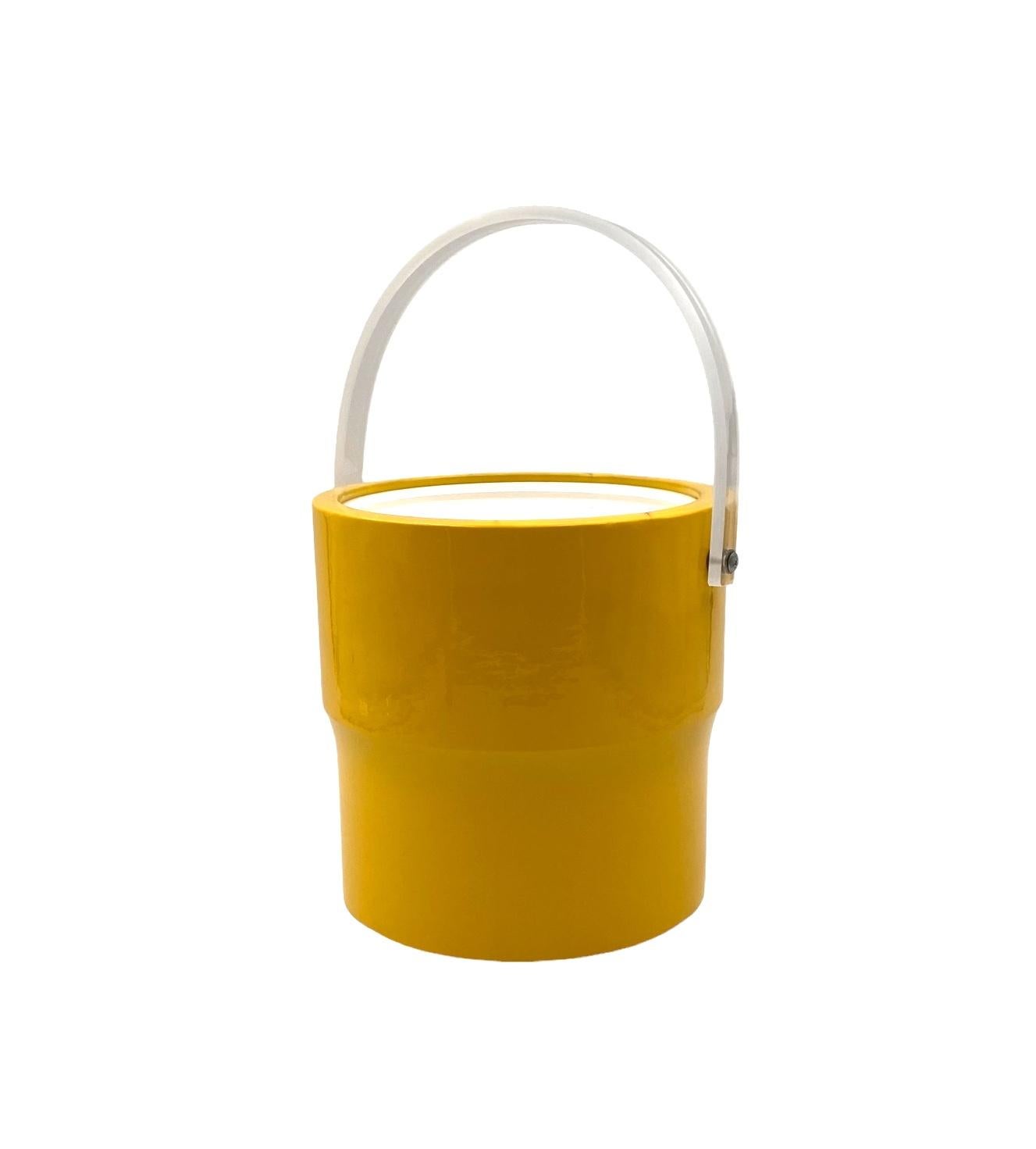 Italian Space age yellow Ice Bucket, Morgans design, USA ca. 1970s