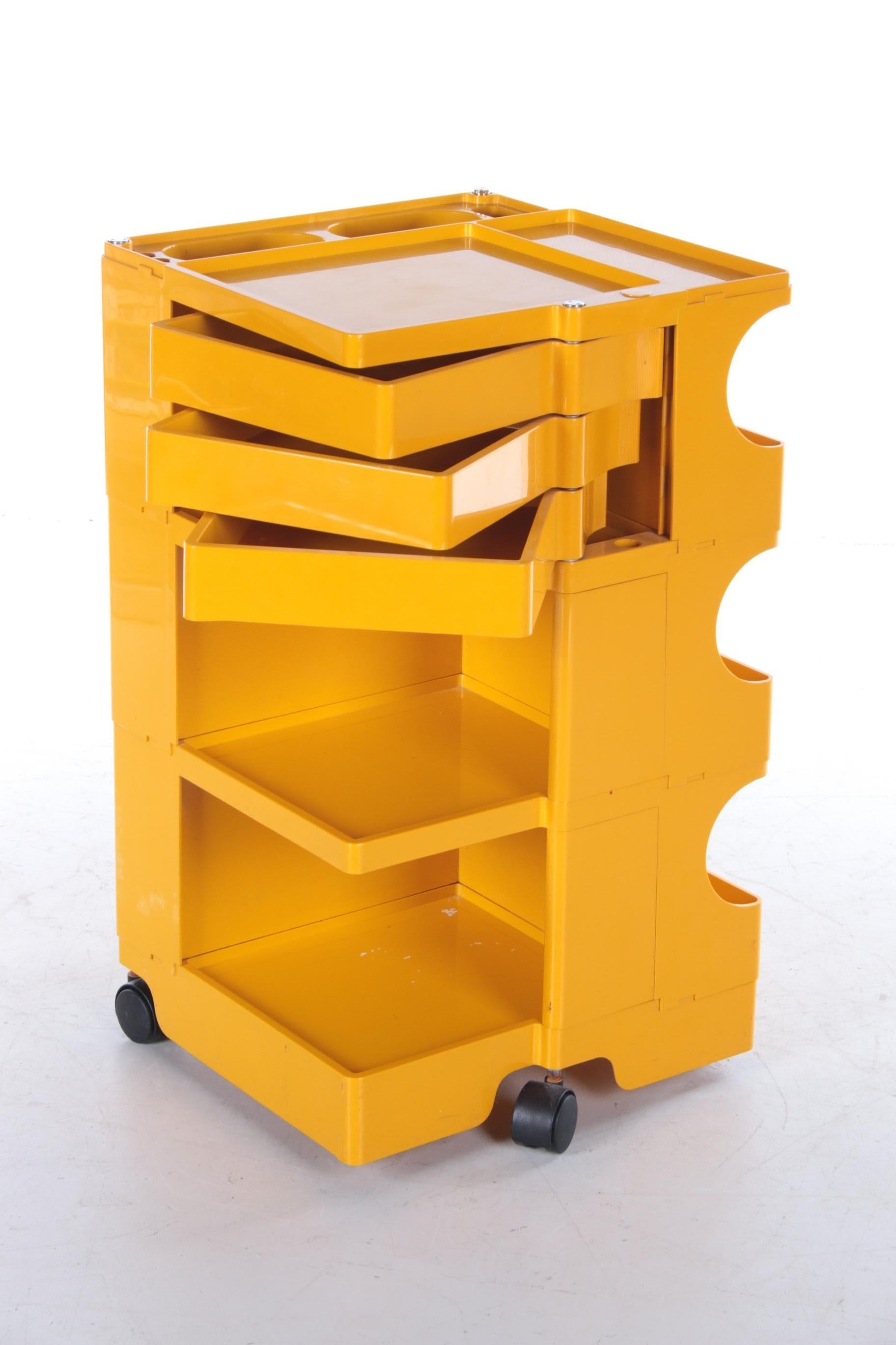 Mid-Century Modern Space Age Yellow Joe Colombo 'Boby' Storage Trolley, 1970s