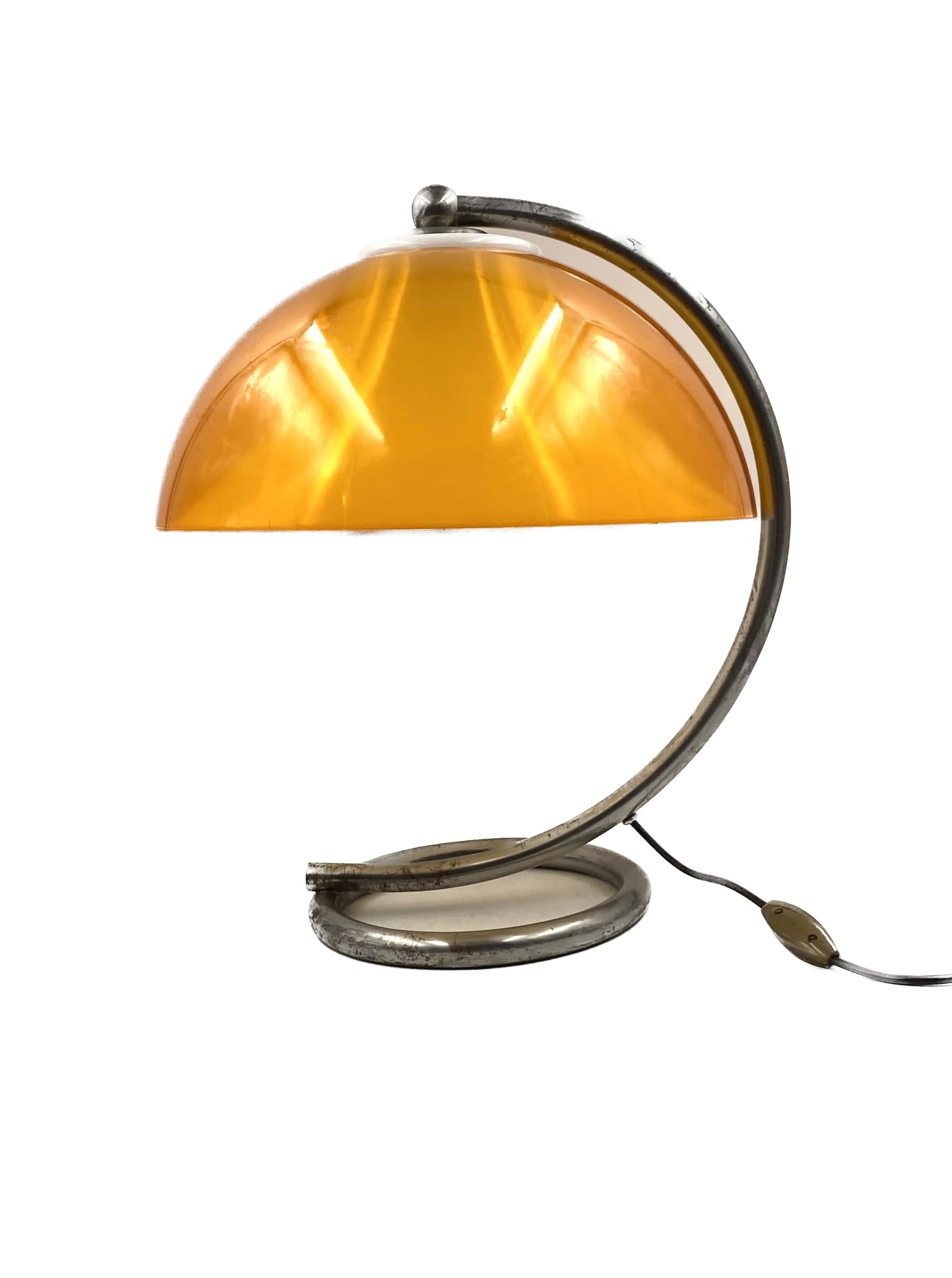 Space age yellow table lamp, France 1960s For Sale 3