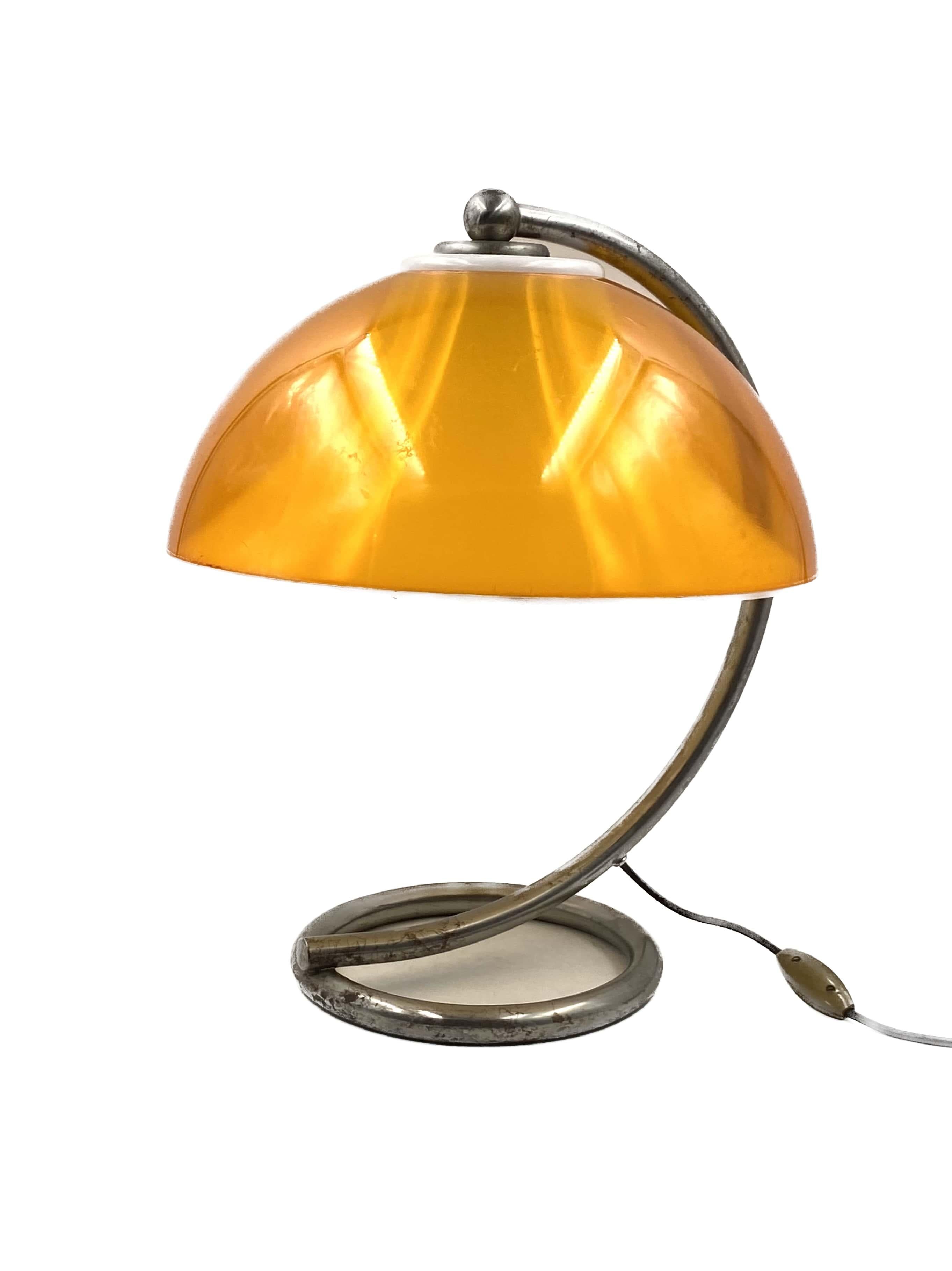 Space age yellow table lamp, France 1960s For Sale 6