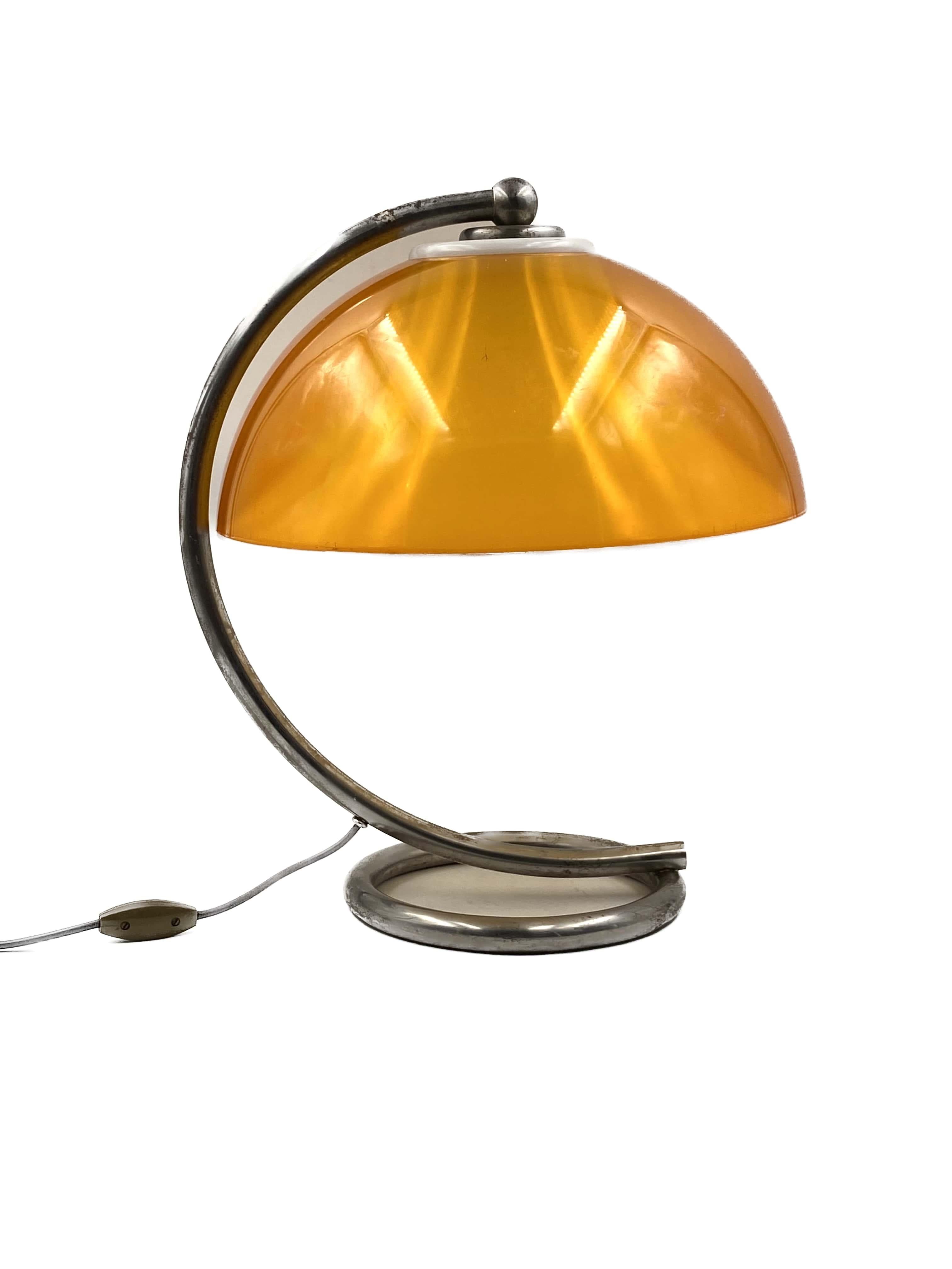 Space age yellow table lamp, France 1960s For Sale 11