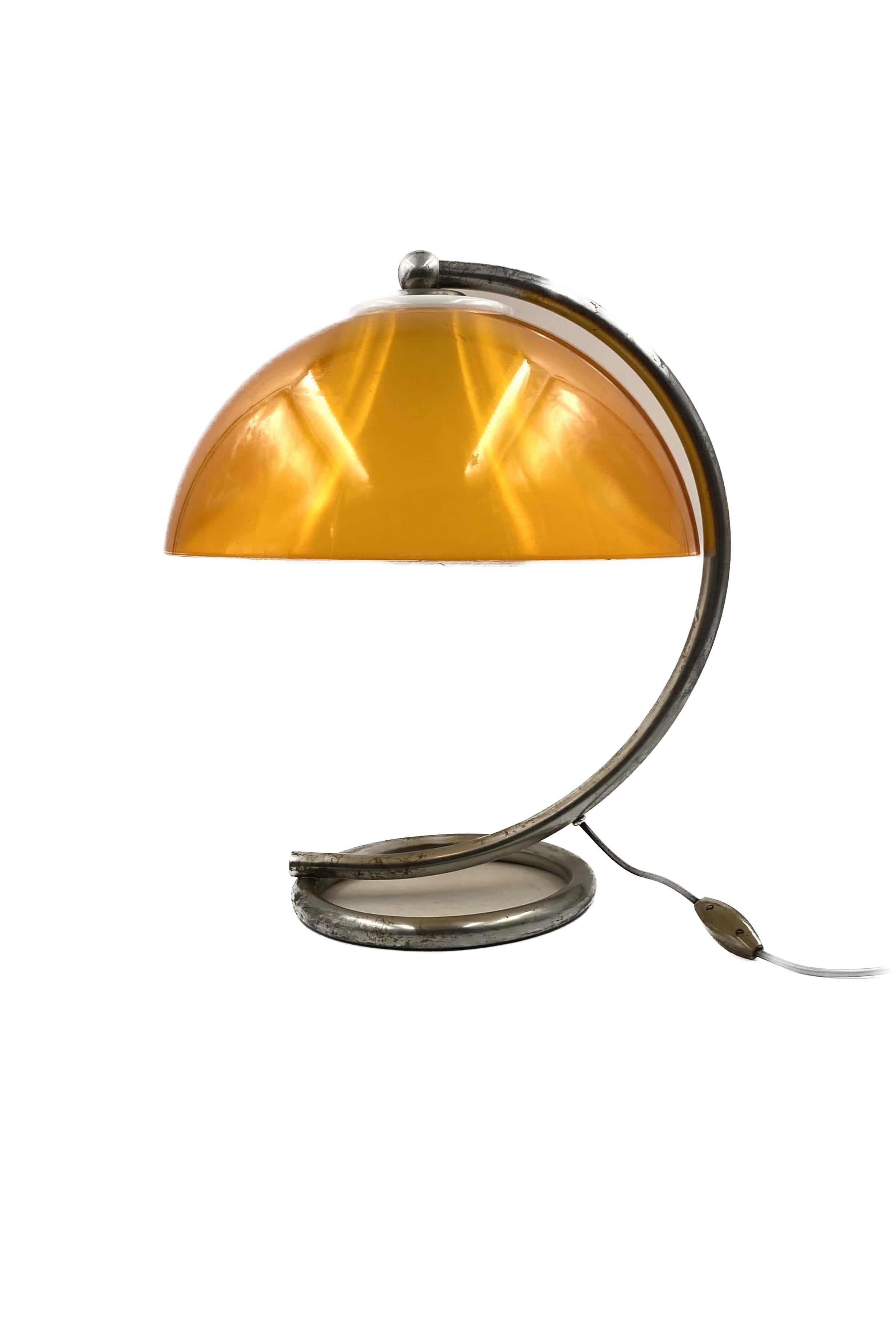 Metal Space age yellow table lamp, France 1960s For Sale
