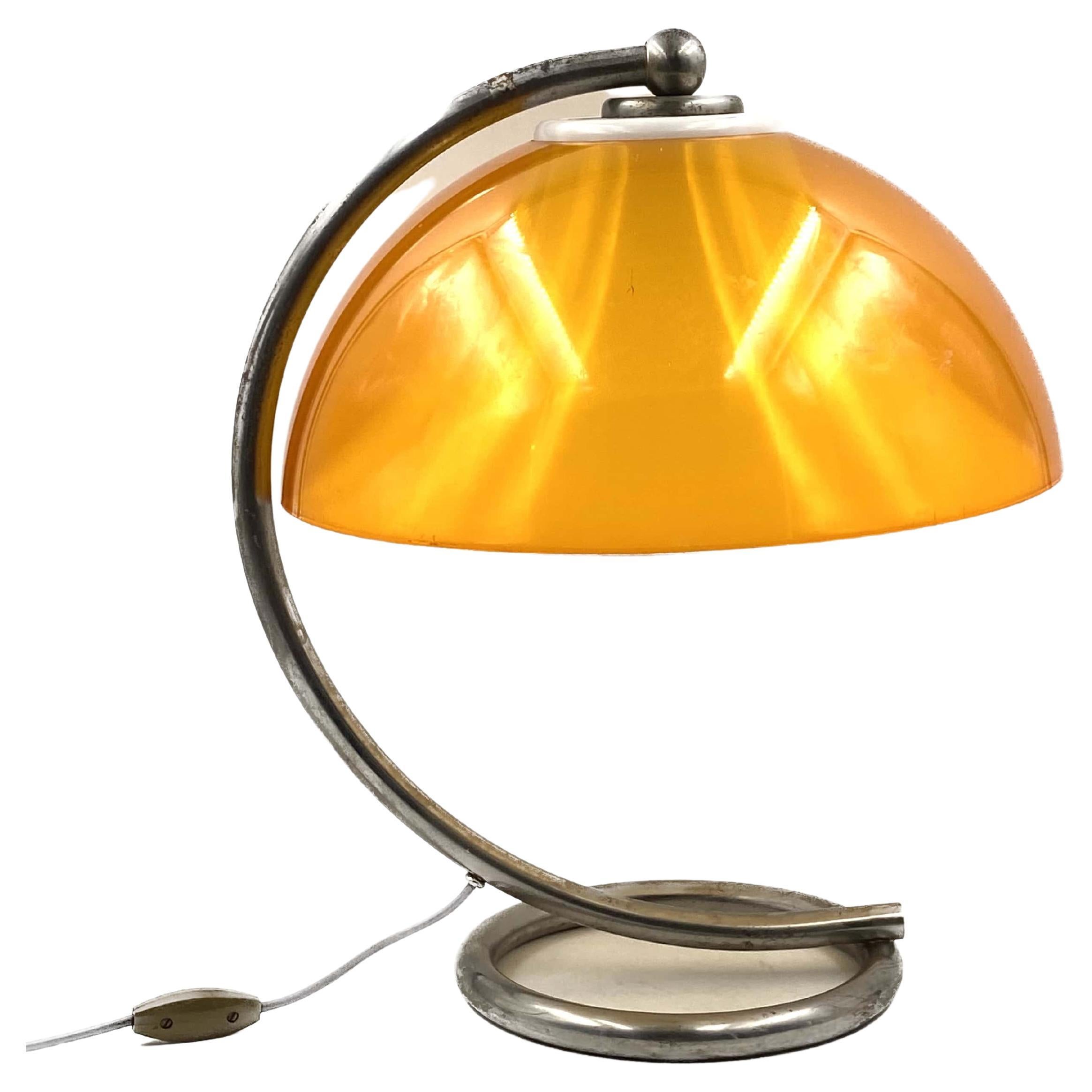 Lampe de table jaune de l'ère spatiale, France 1960