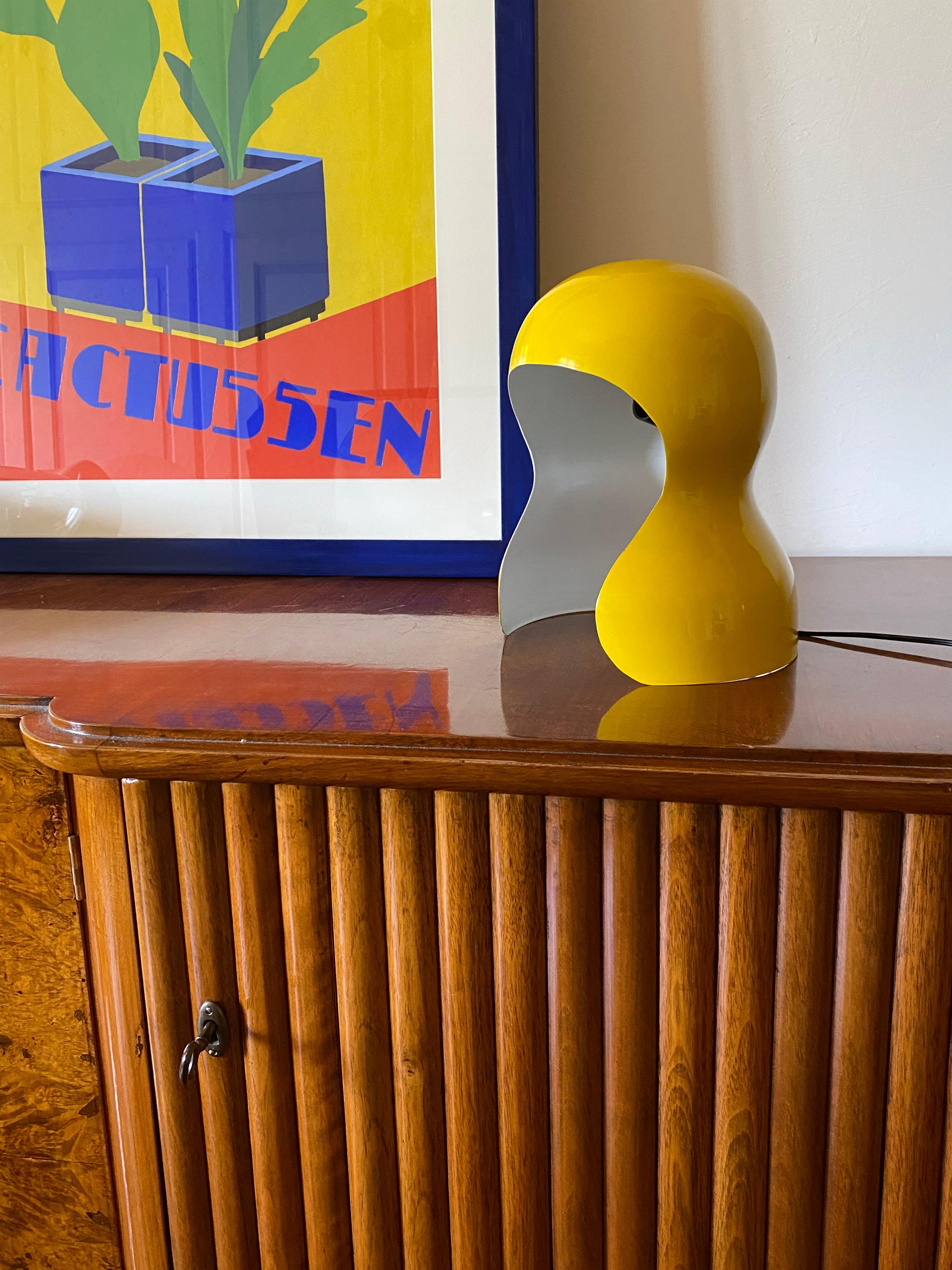 Italian Space Age yellow table lamp, Italy, 1970s For Sale