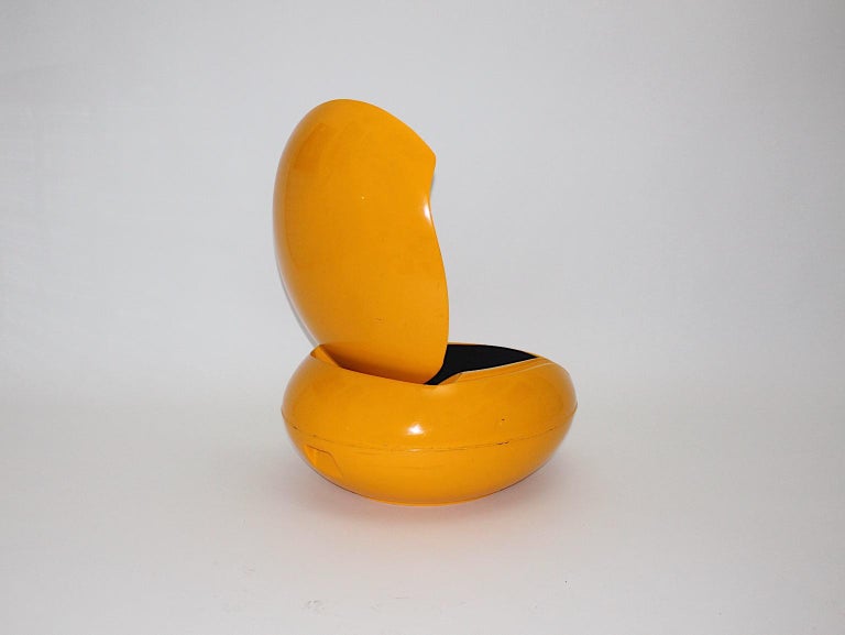 Space Age Yellow Vintage Plastic Garden Egg Chair Peter Ghyczy, Germany, 1968 For Sale 2