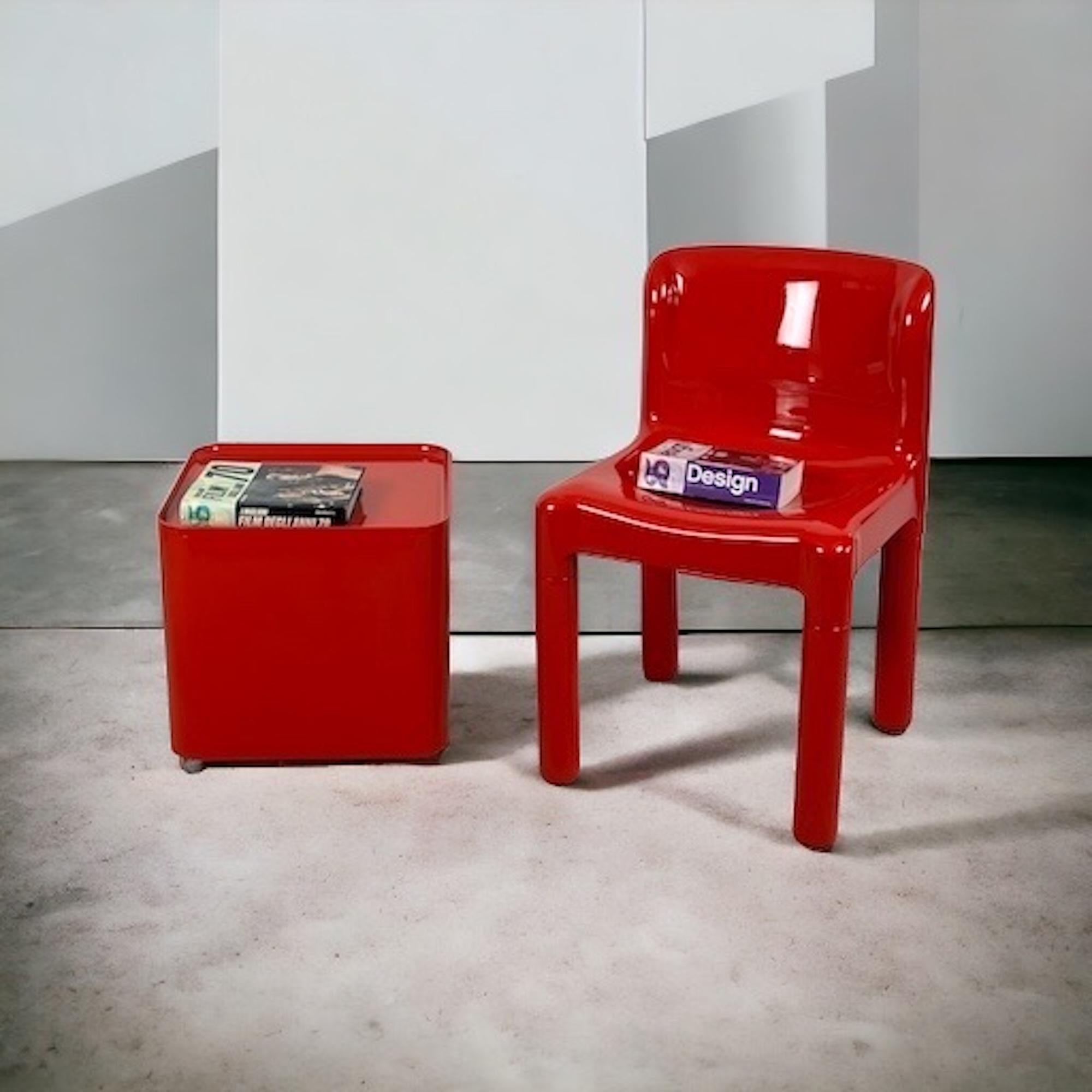 Space Age70s Red Table with Container DIME by Marcello Siard for Longato In Good Condition In San Benedetto Del Tronto, IT