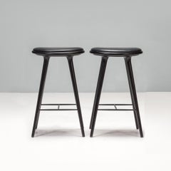 Space Copenhagen tabouret de bar haut Mater en hêtre et cuir noir, lot de 2