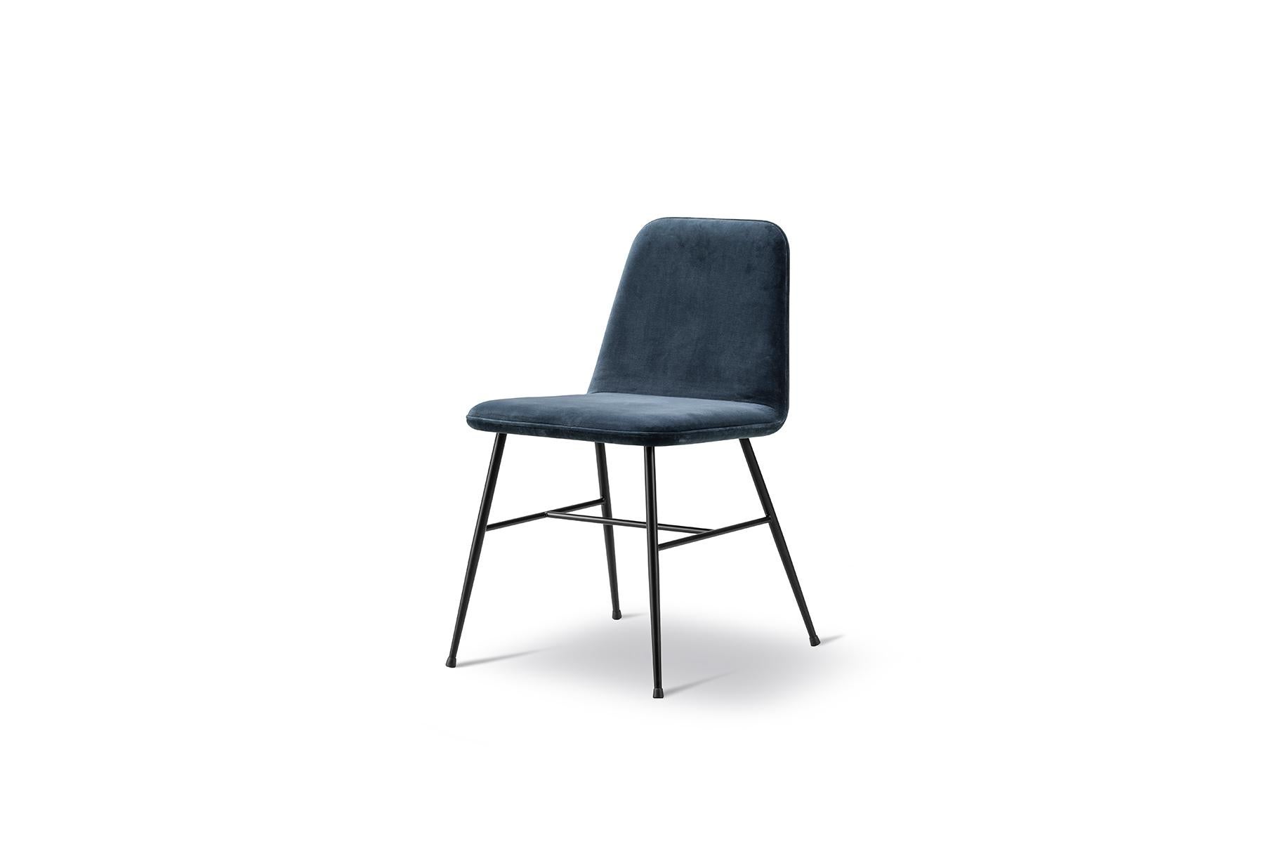 Space Copenhagen spine chair, metal base a clean and modern visual language characterizes the Spine collection, and this latest addition of a metal base strengthens the stunning expression of the family. The simple lines of the metal leg infuse the