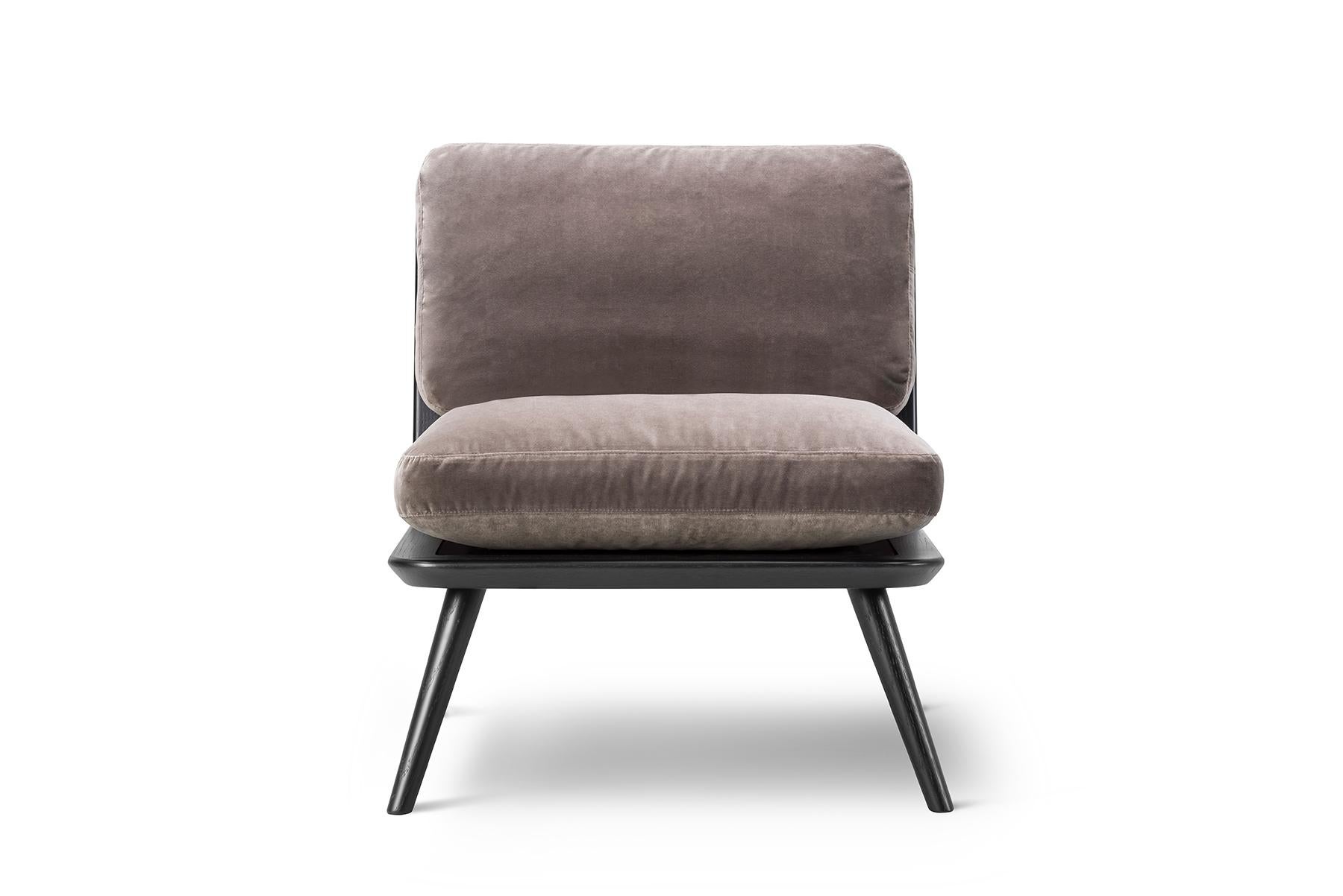 Mid-Century Modern Space Copenhagen fauteuil de salon en spine petit modèle en vente