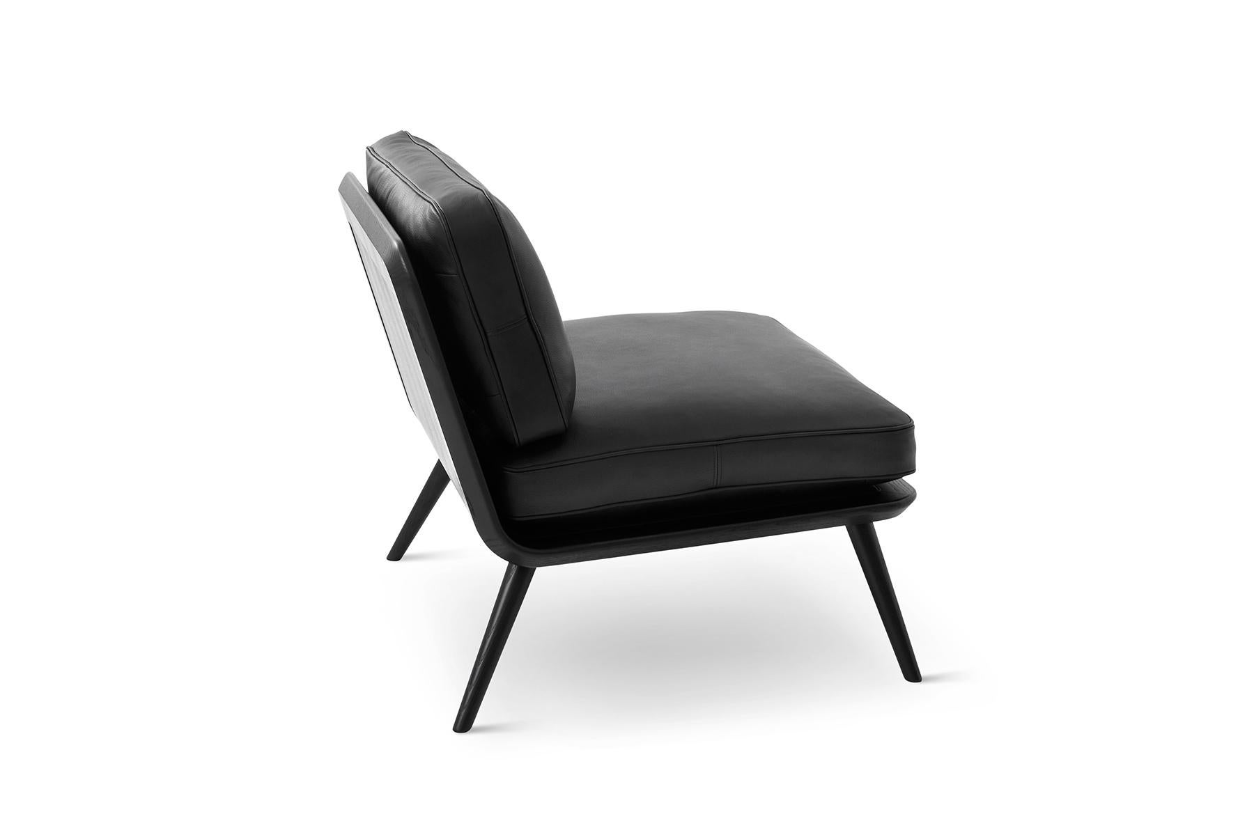Space Copenhagen spine lounge suite chair pays respect to the traditions of hand upholstering to which Fredericia built its name on, while offering a modern flavor in its own succinct and simple way.