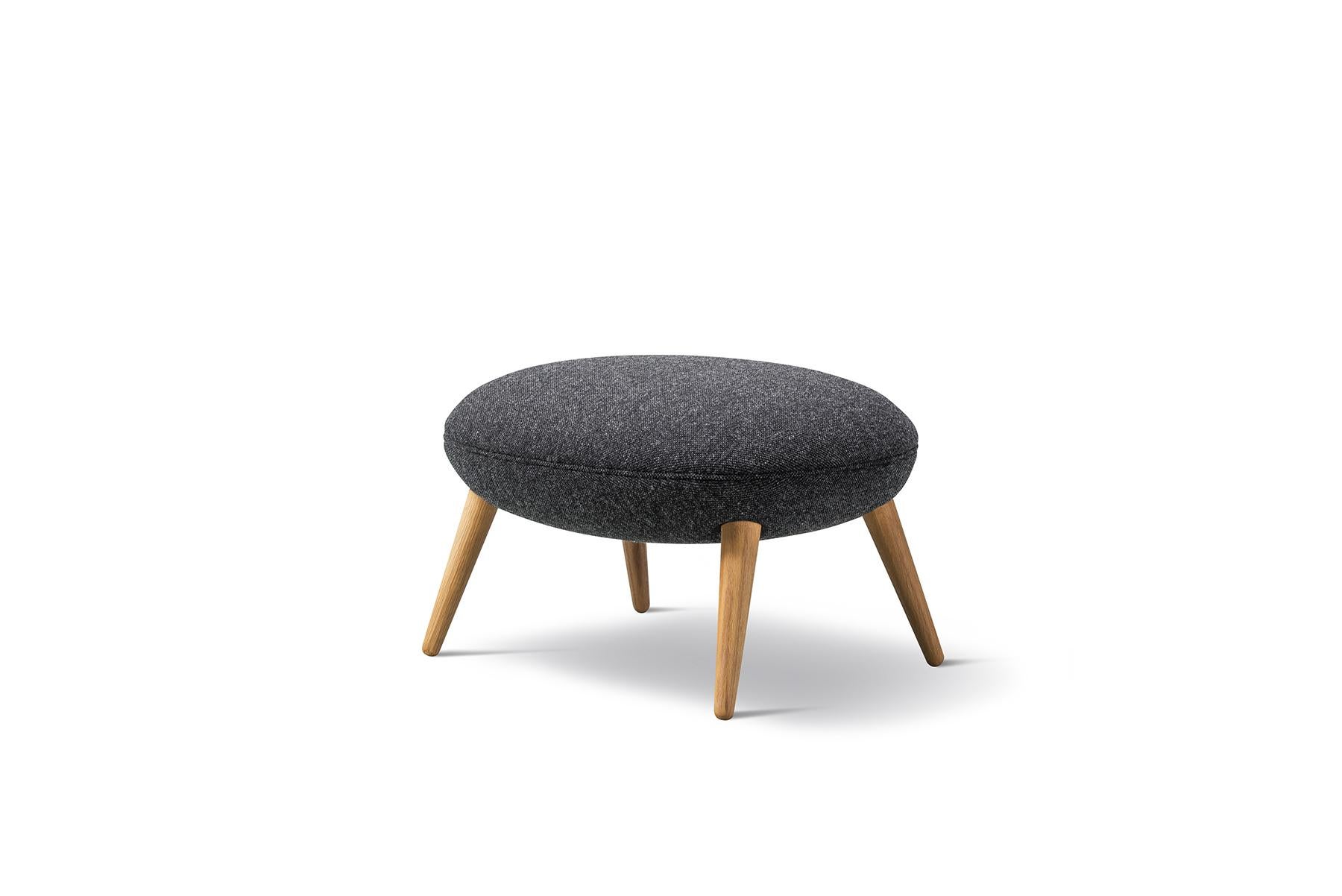 Mid-Century Modern Space Copenhagen Swoon Ottoman For Sale