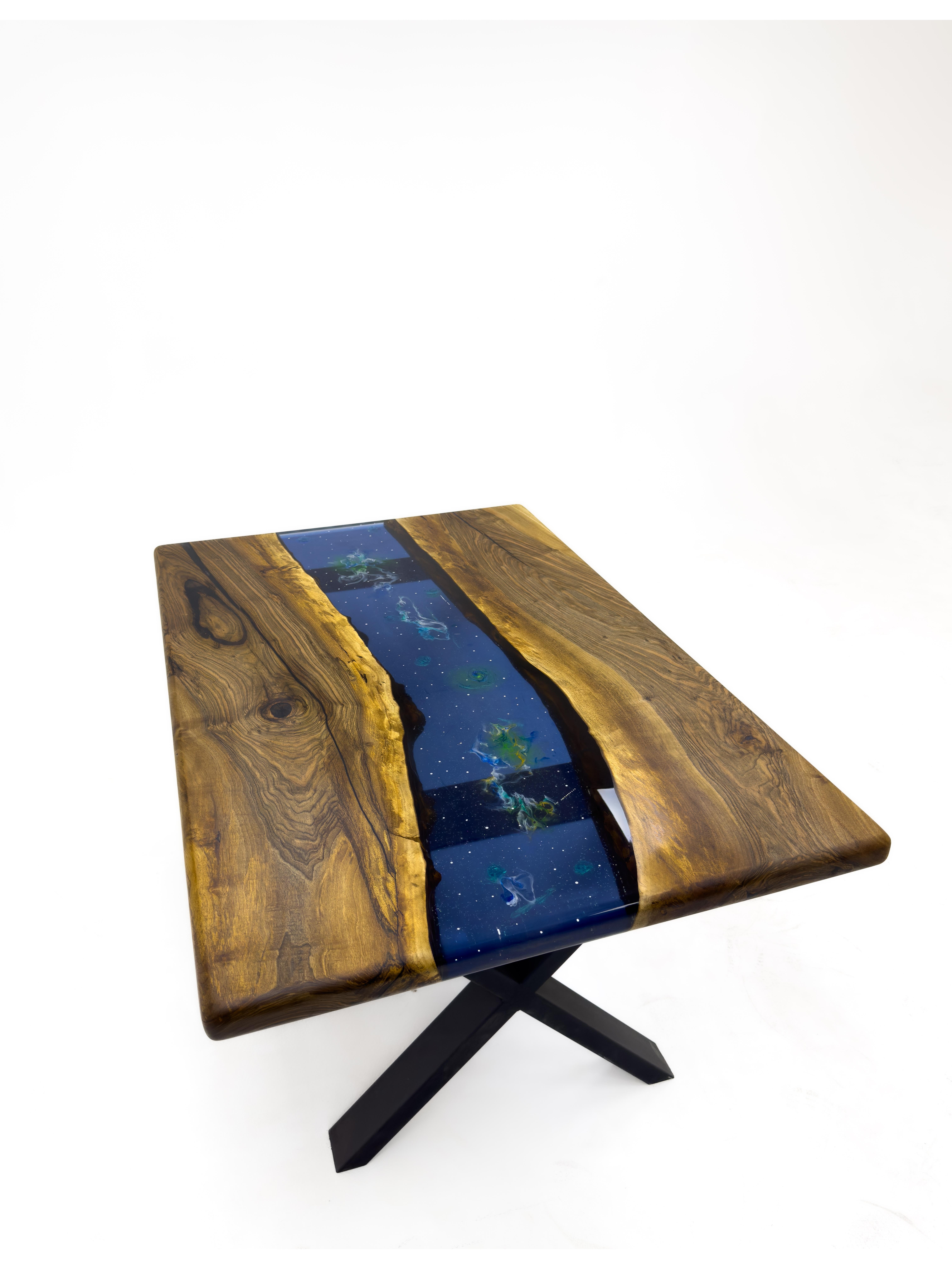 Arts and Crafts A Space Design/One Table de salle à manger en résine époxy X Base en vente