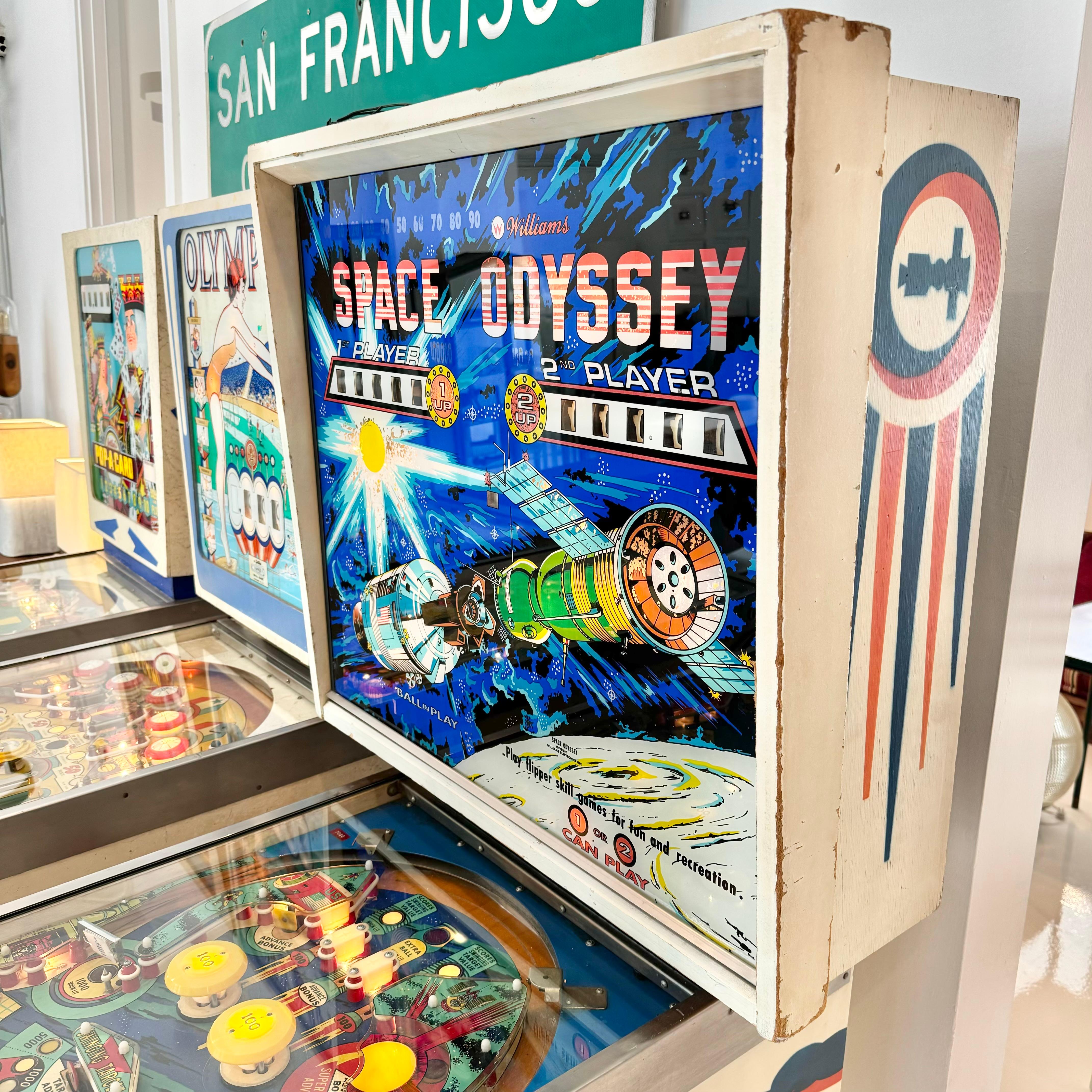 Space Odyssey Pinball Arcade Game, 1976 USA In Good Condition In Los Angeles, CA