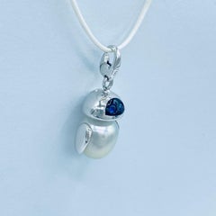 Space Robot Eve Blue Sapphire White 18Kt Gold Charm Pendant Necklace Petronilla