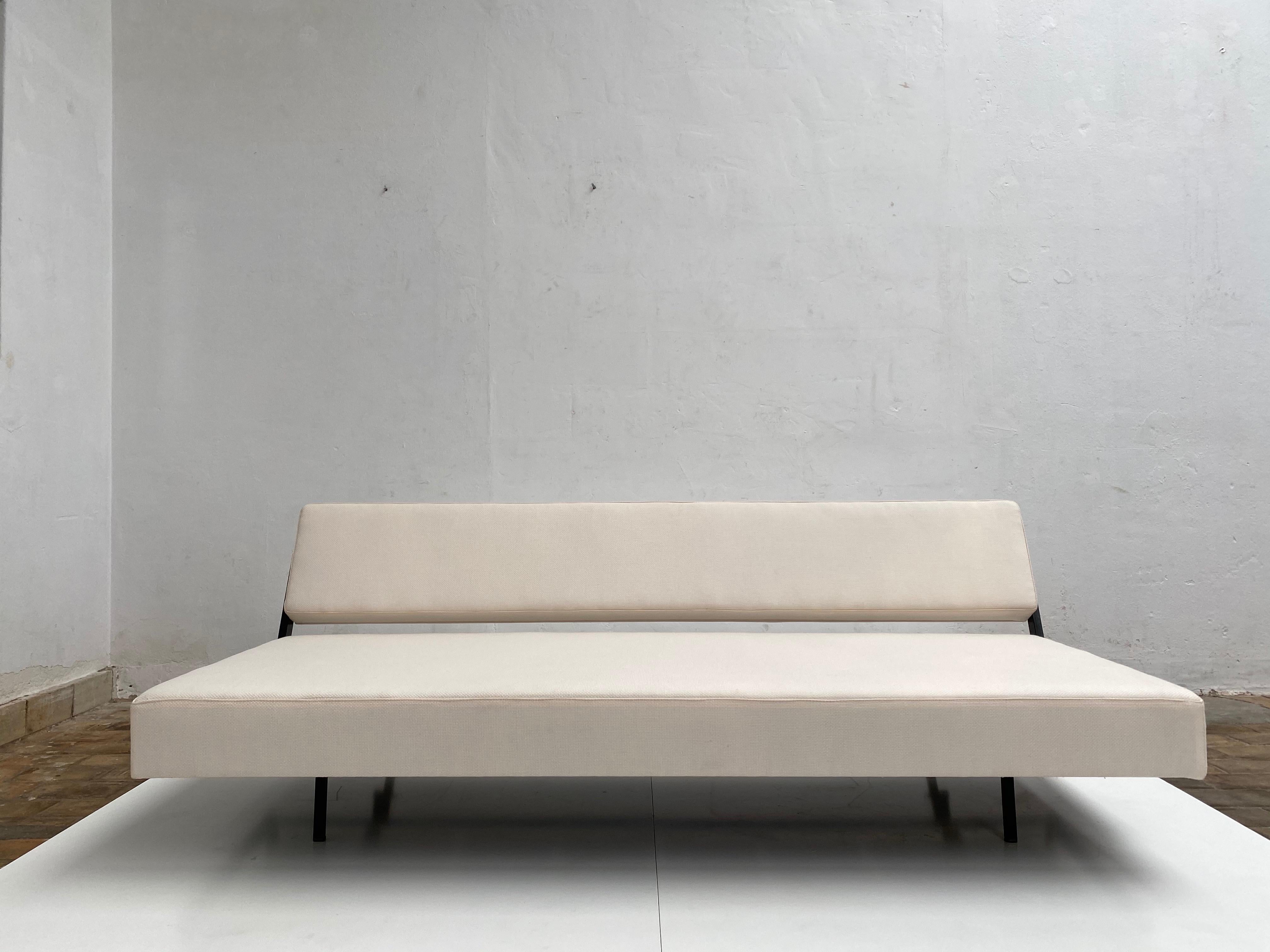 Space Saving Sleeping Sofa Minimal Design 1950er Jahre, Auping, Niederlande (Stahl) im Angebot