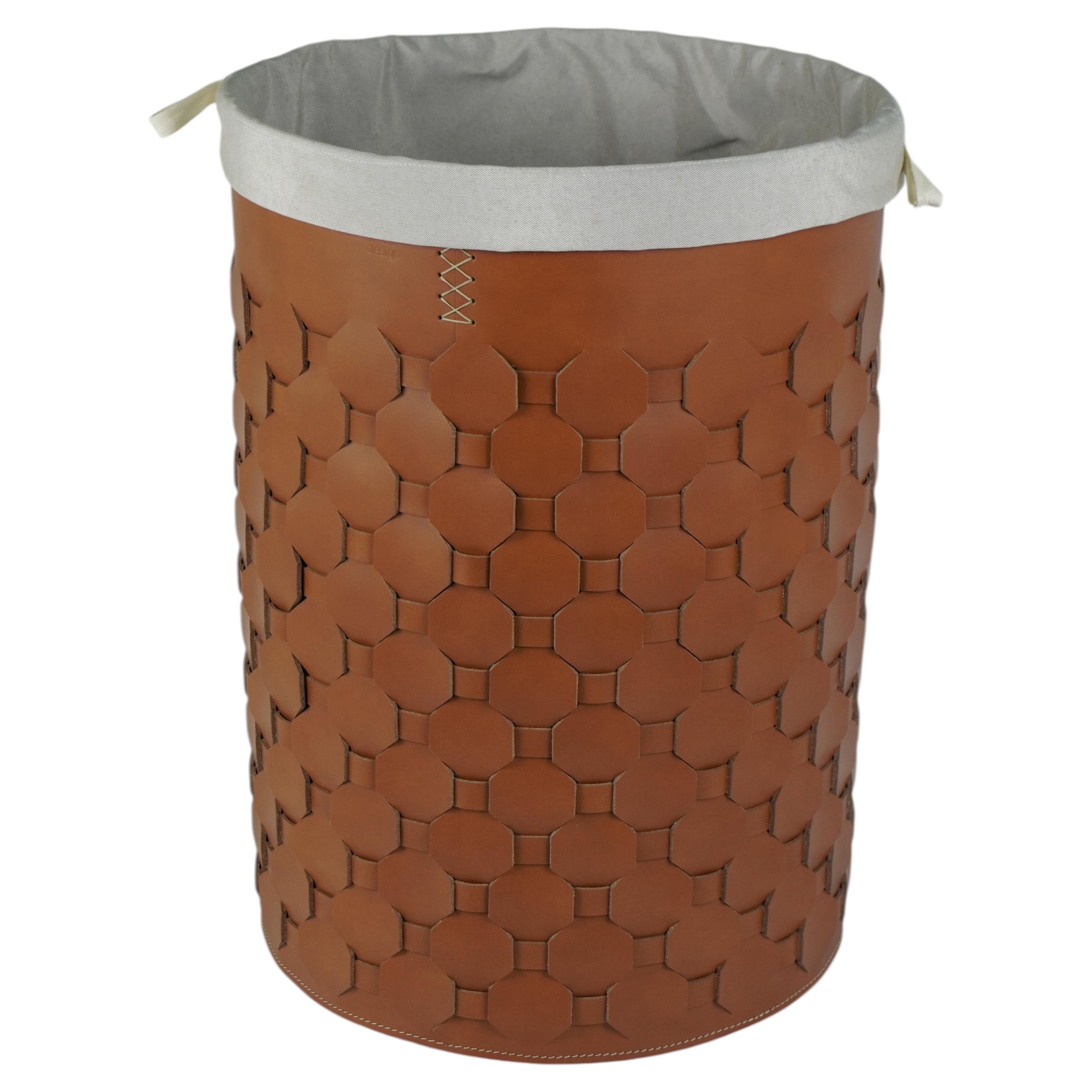 Woven Laundry Basket DIANA Deluxe by Limac Design - Regenerated Leather in vendita