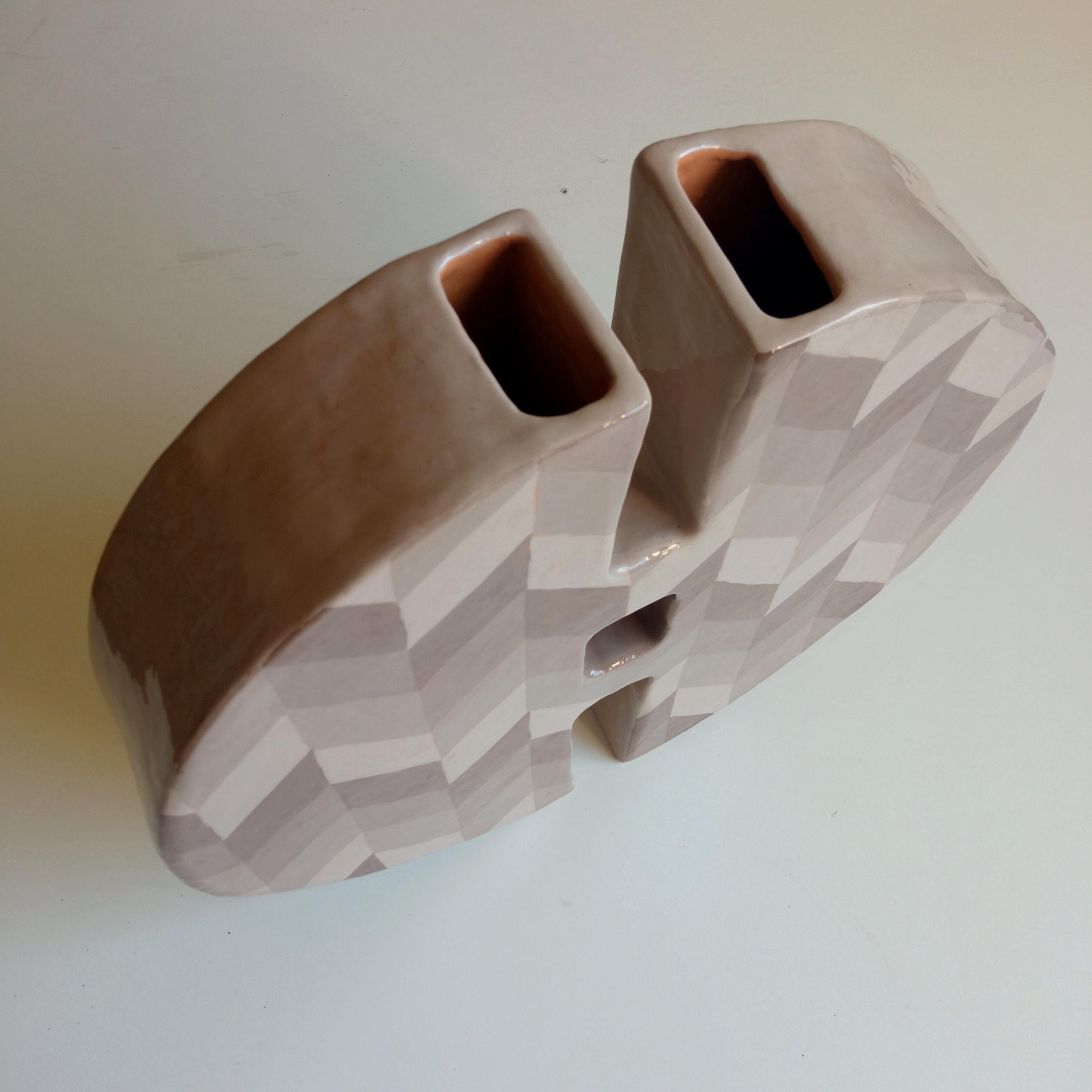 Moderne ESPACE  - Vase en terre cuite - 21e siècle - par Chiara Berta Artiste en vente