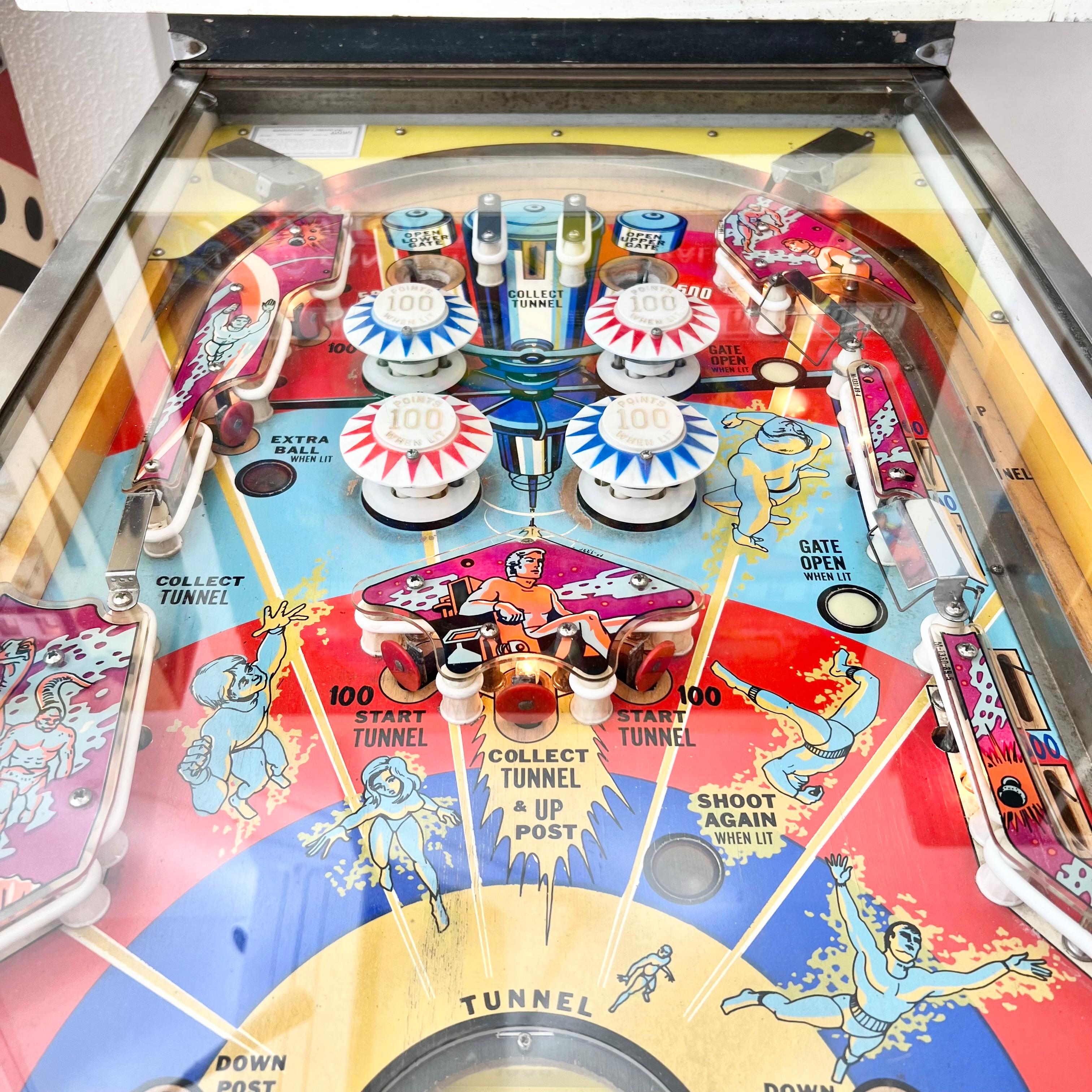 Space Time Pinball Arcade Game, 1972 USA In Good Condition In Los Angeles, CA