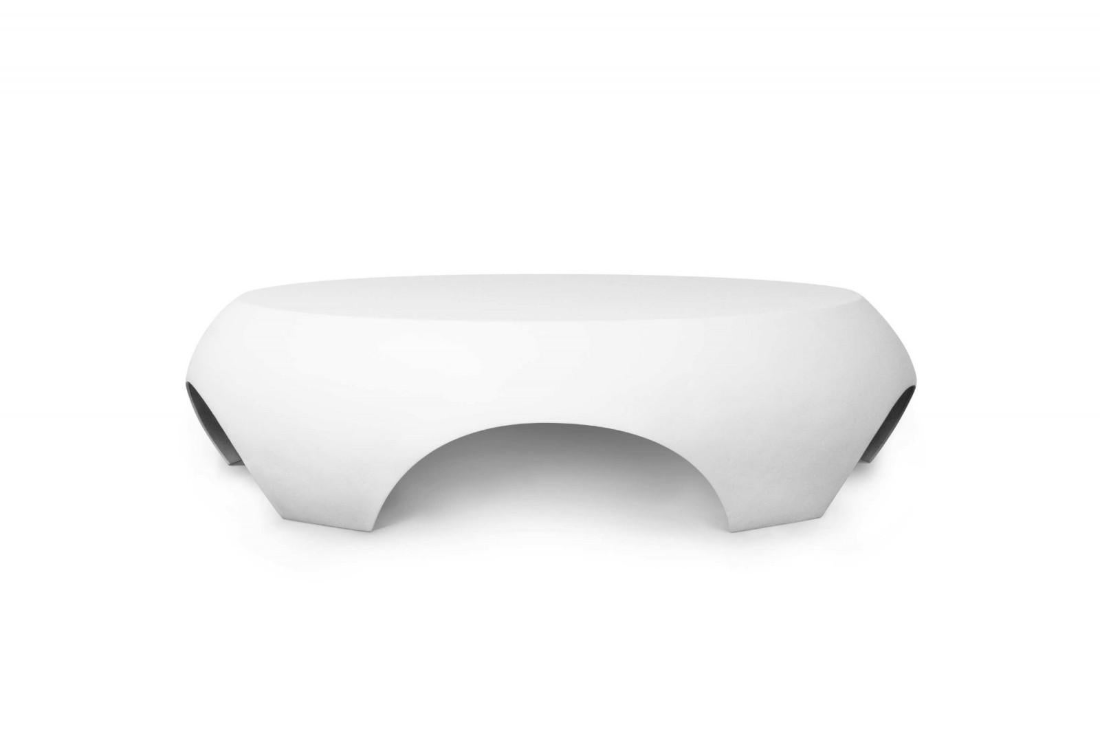 Hand-Crafted Spaceship Design Coffee Table Lacquered Resin For Sale