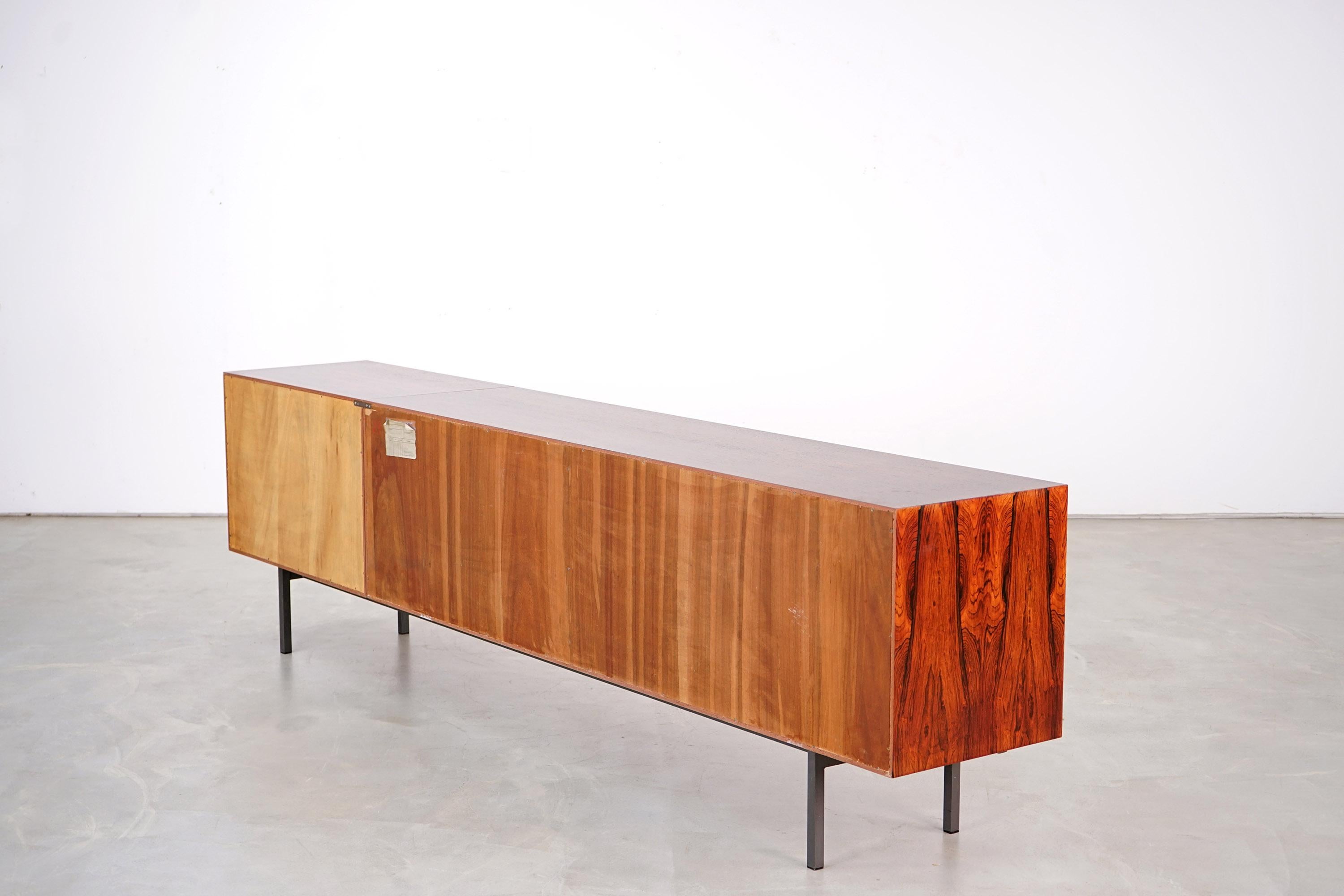Spacious Sideboard by Walter Wirz for Wilhelm Renz, 1960s For Sale 1