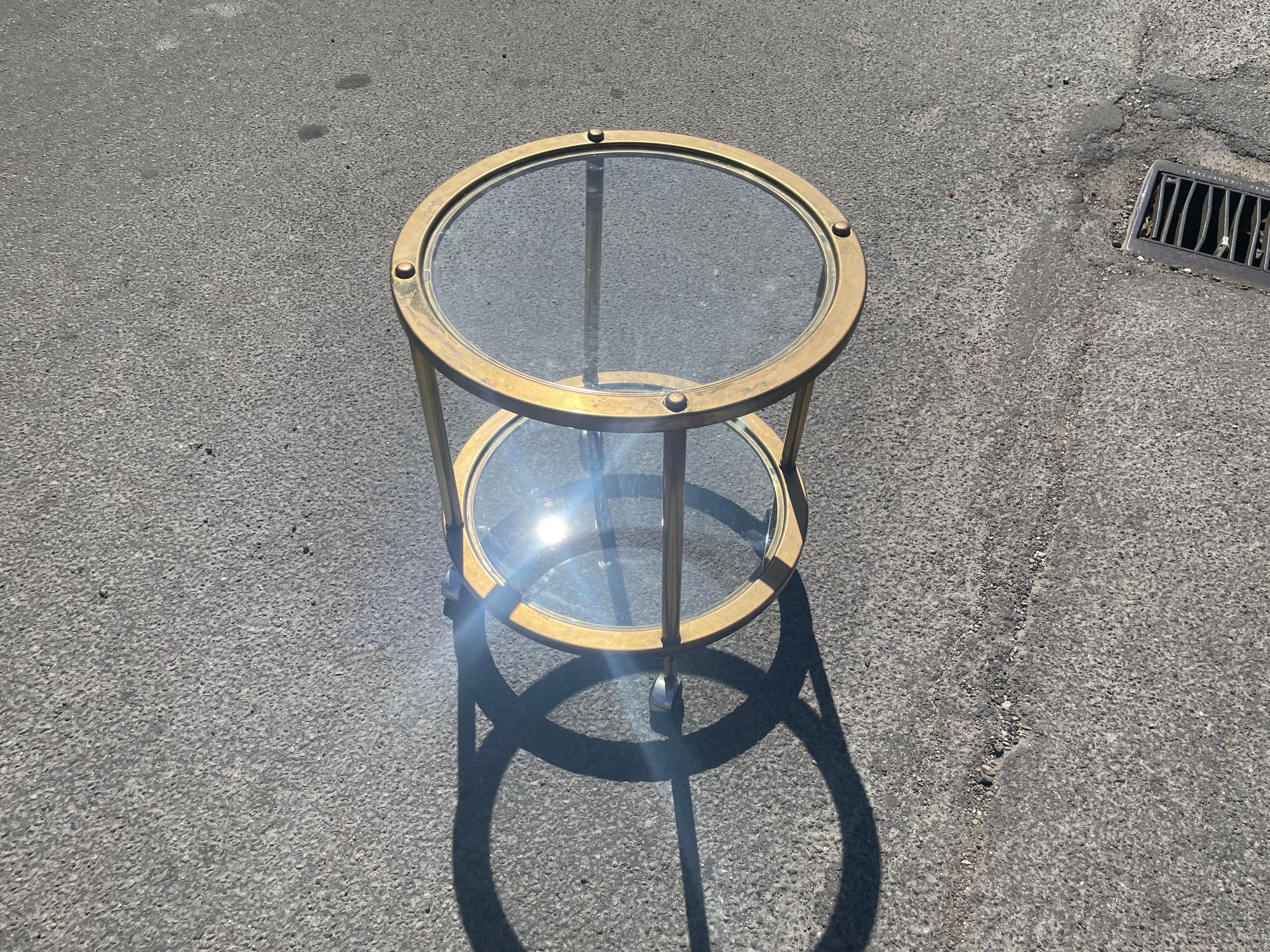 Spacieux chariot de bar français vintage des années 1970 en vente 4
