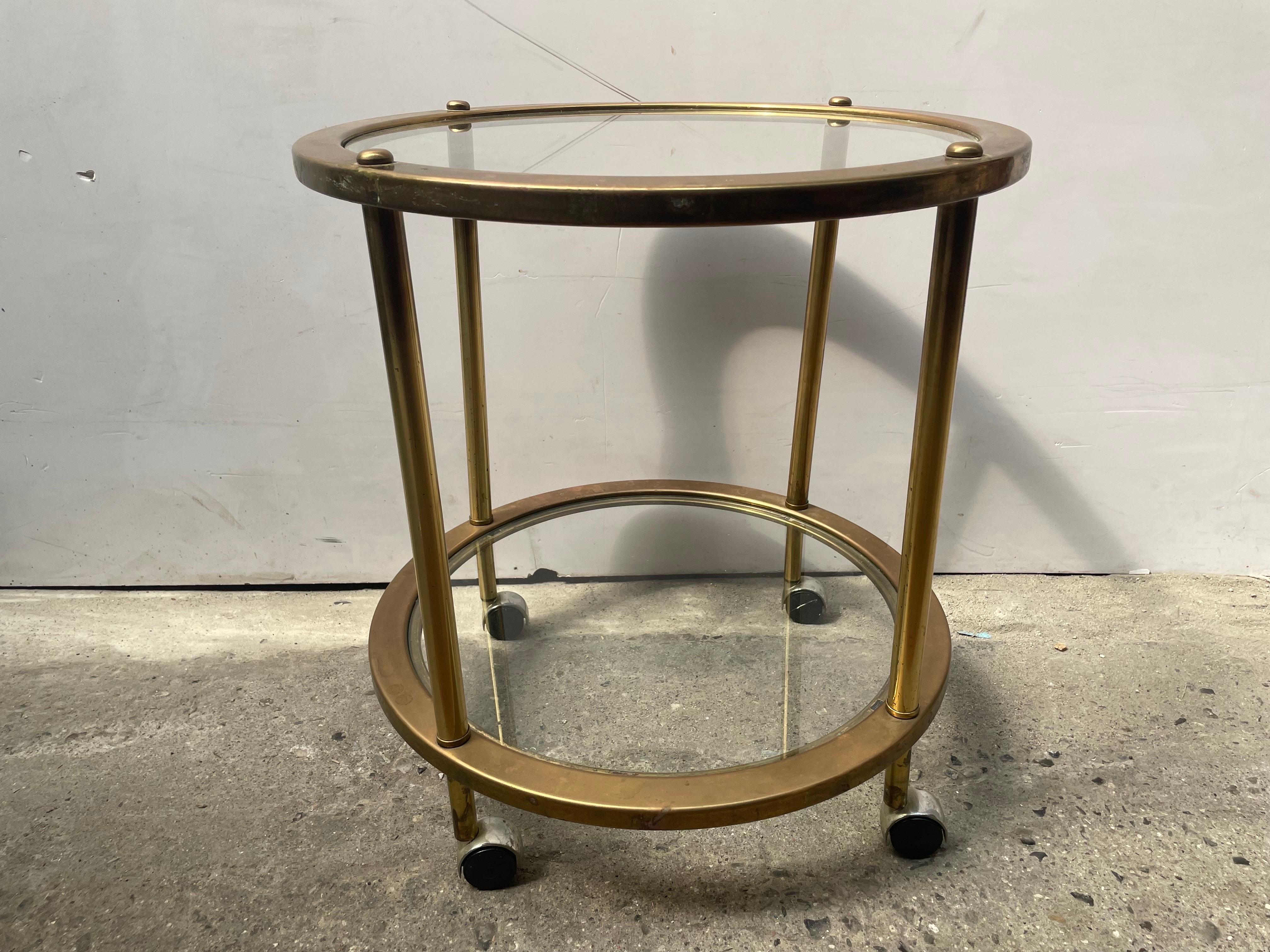 Spacieux chariot de bar français vintage des années 1970 en vente 5