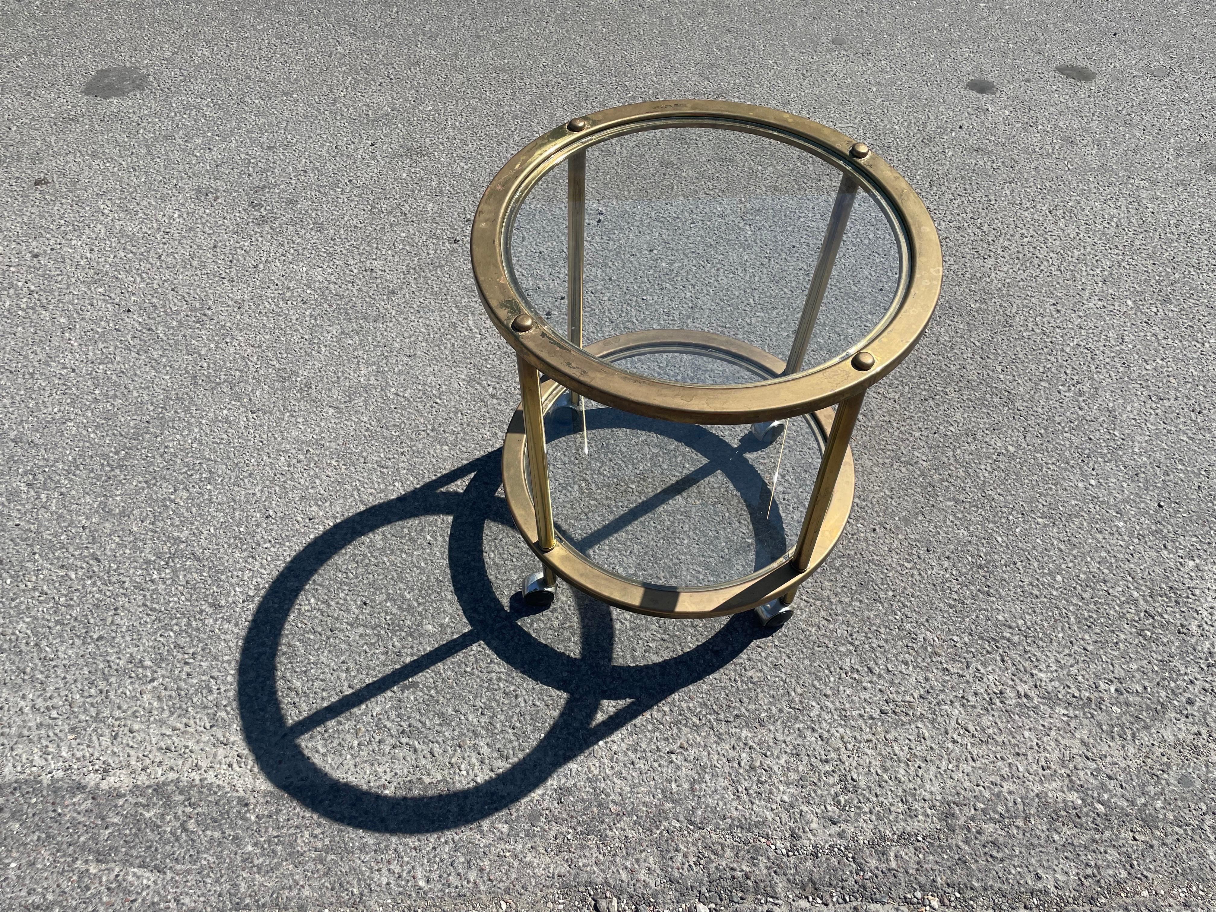 Spacieux chariot de bar français vintage des années 1970 en vente 1