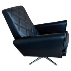 Spage Age 1960's James Bond Style Swivel Armchair, France 1960's