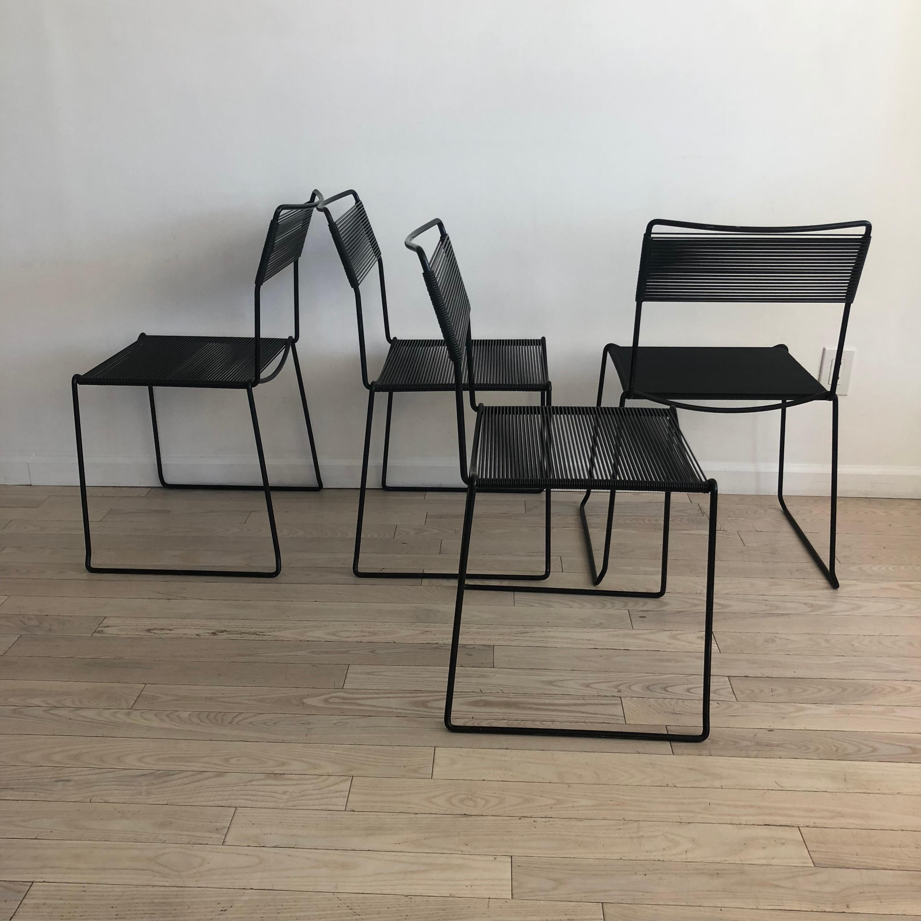 Spaghetti Side Chairs in Black by Giandomenico Belotti, Set of Four Chairs In Excellent Condition In Brooklyn, NY