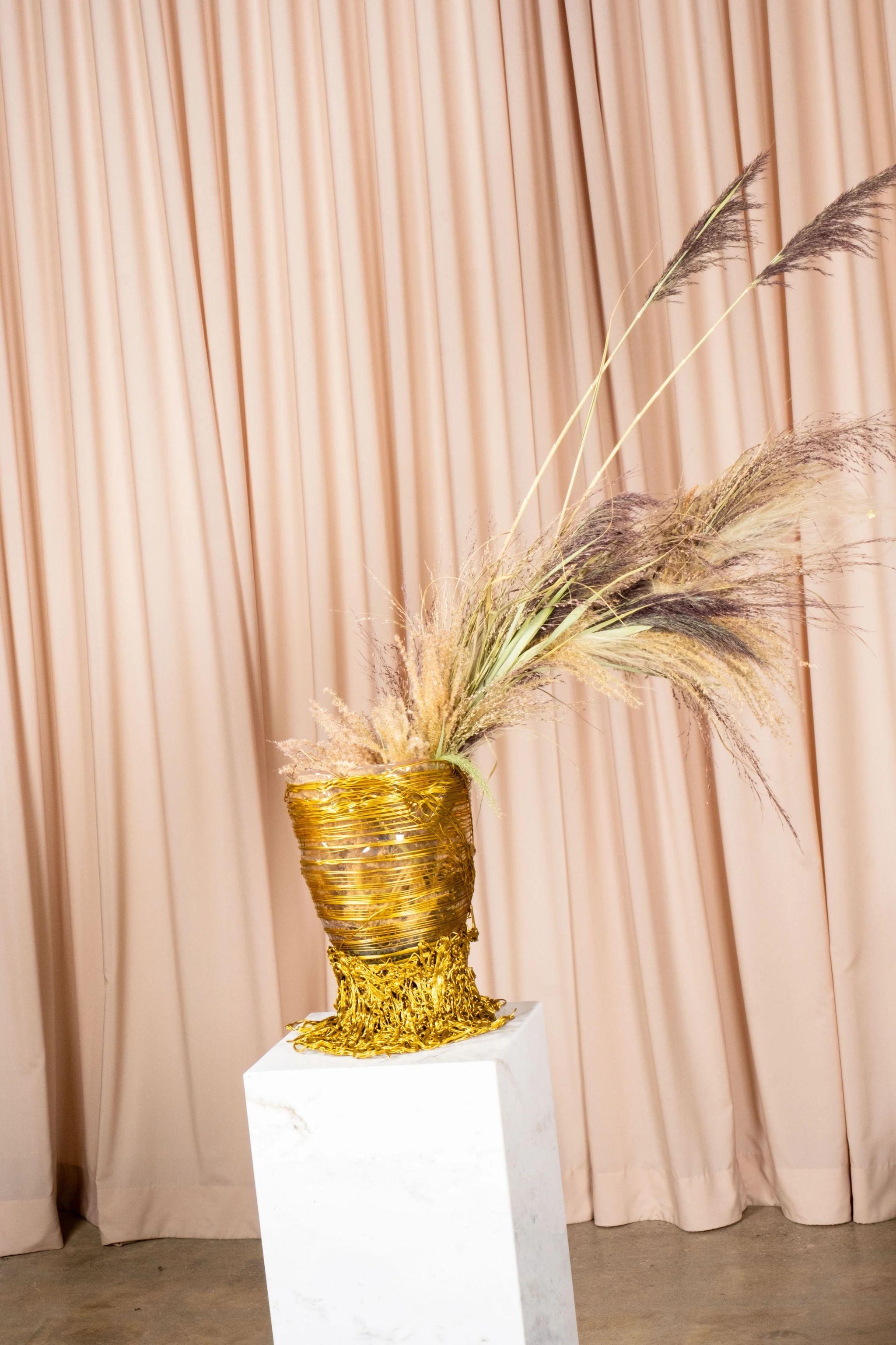 Contemporary Spaghetti Vase (Large), Clear and Gold by Gaetano Pesce For Sale