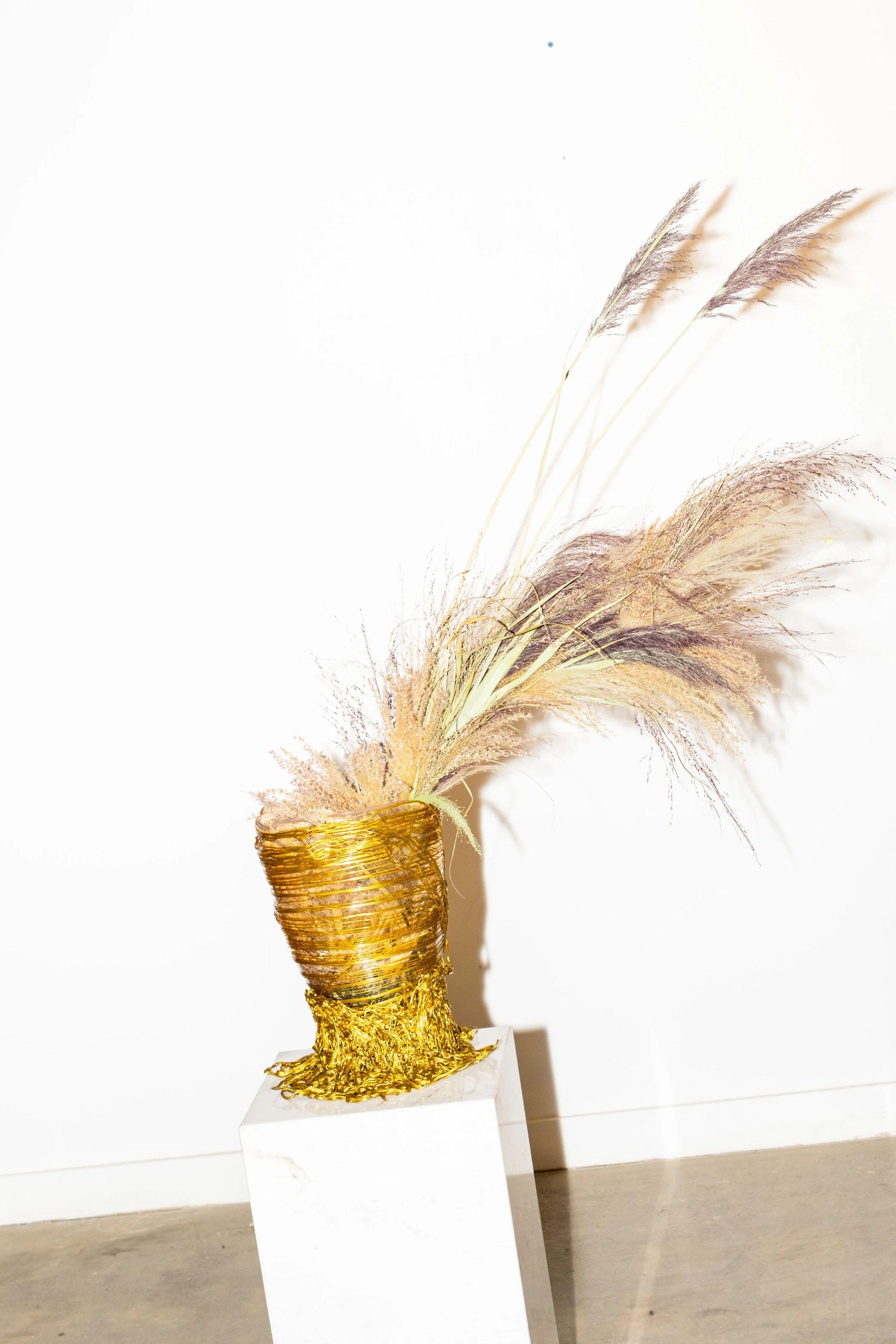 Resin Spaghetti Vase (Large), Clear and Gold by Gaetano Pesce For Sale
