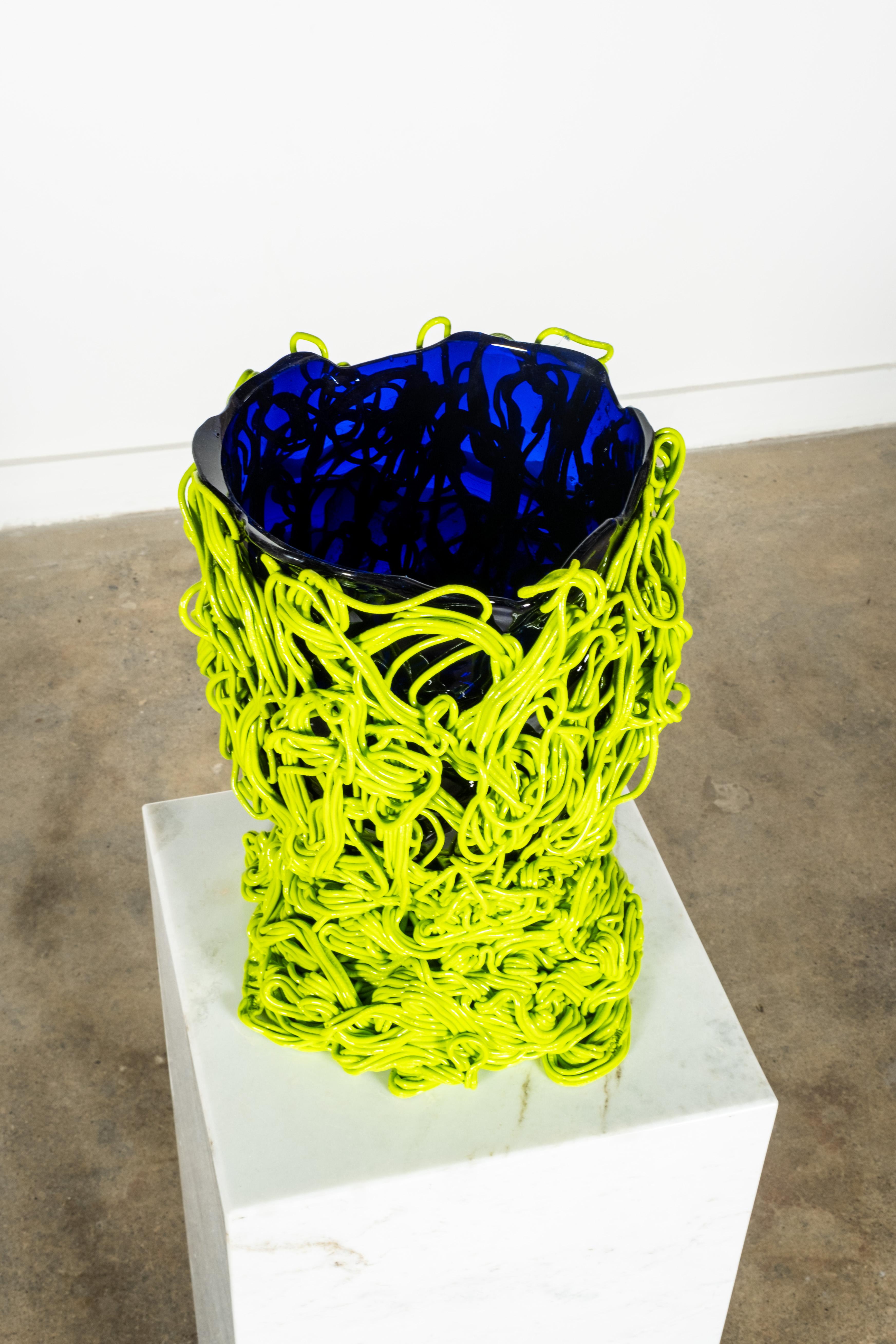 Post-Modern Spaghetti Vase (Large), Clear Blue and Matte Lime by Gaetano Pesce For Sale
