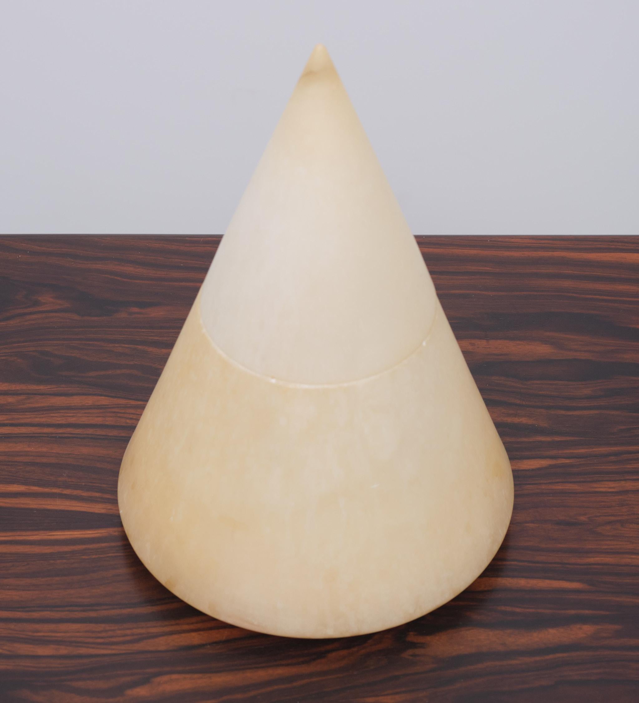 Spain Alabaster Pyramid Table Lamp 3
